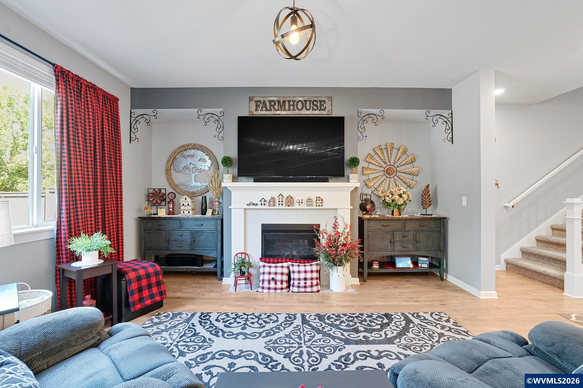 2091 35th Av, Forest Grove, OR, 97116