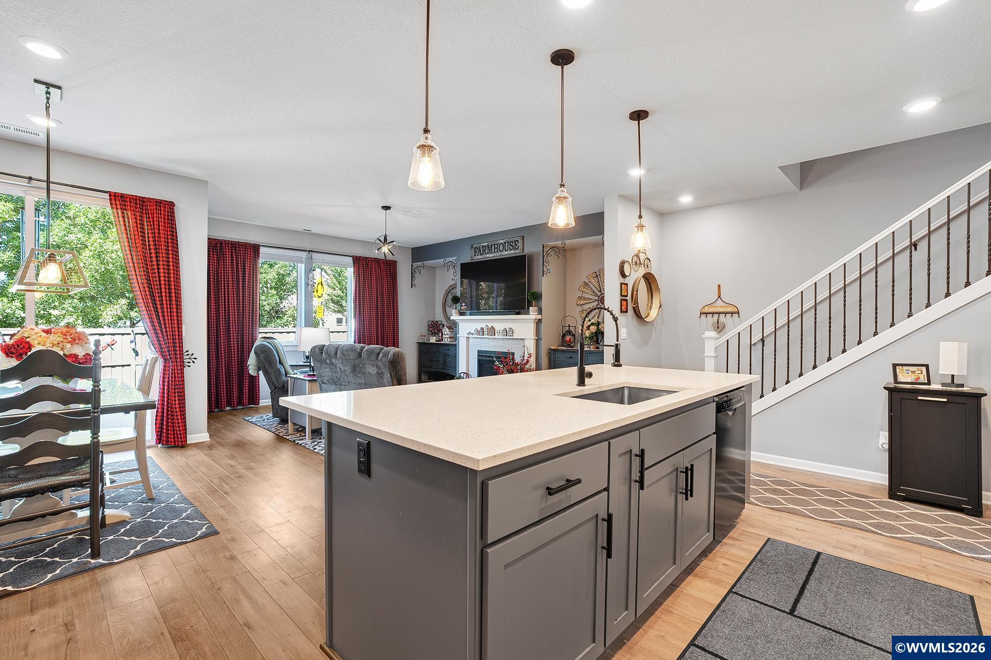 2091 35th Av, Forest Grove, OR, 97116