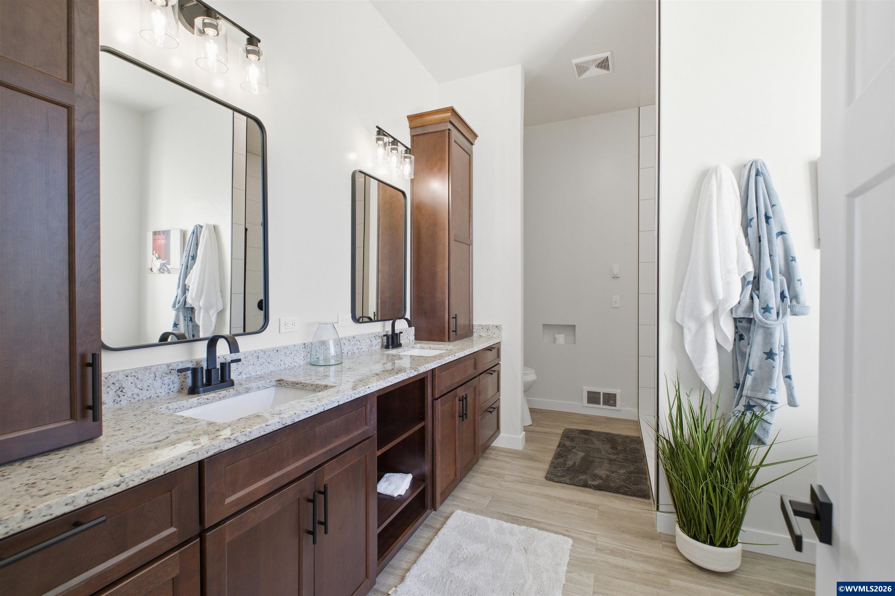 40327 Linn Haven Lp, Lebanon, OR, 97355