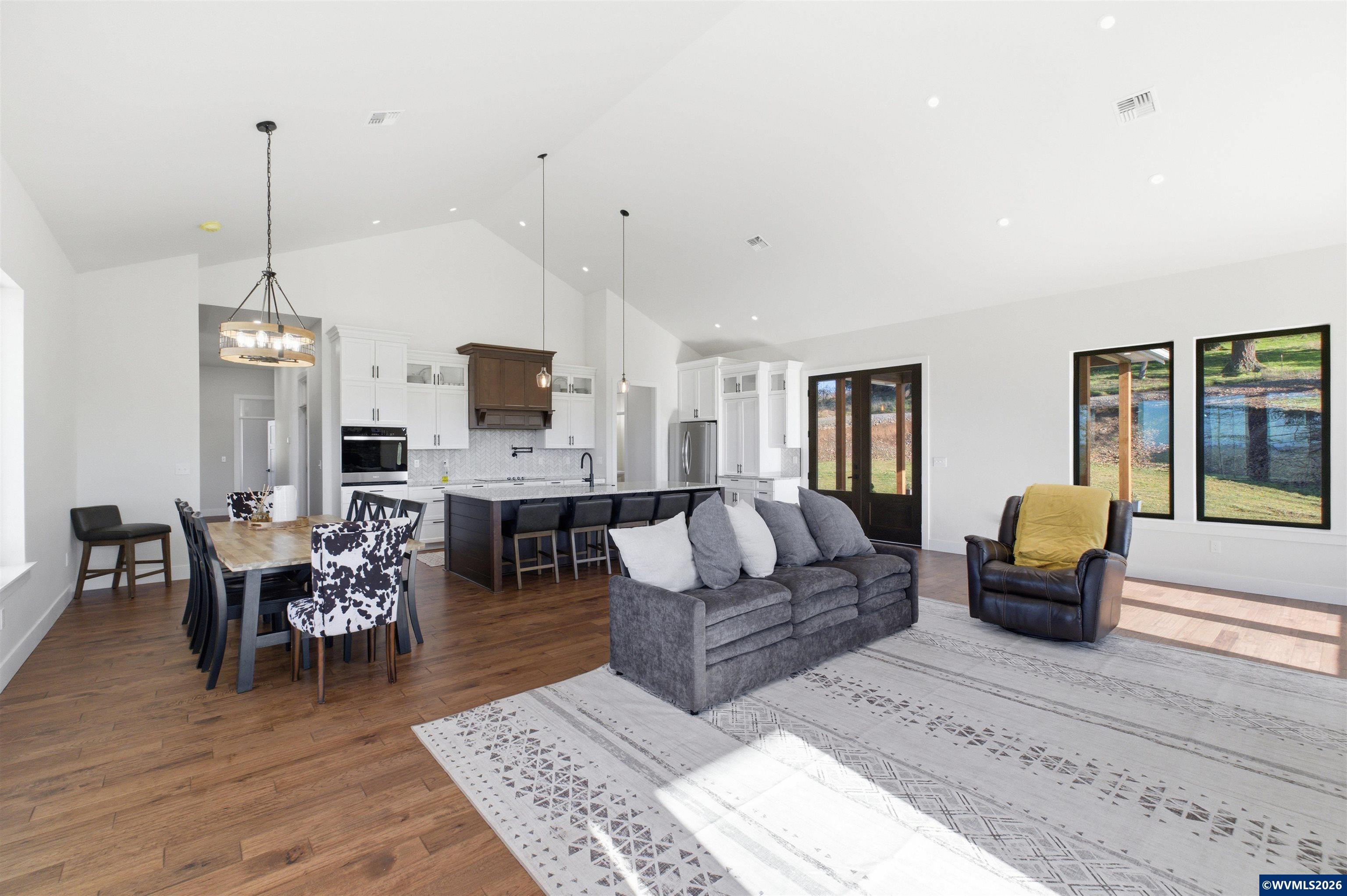 40327 Linn Haven Lp, Lebanon, OR, 97355