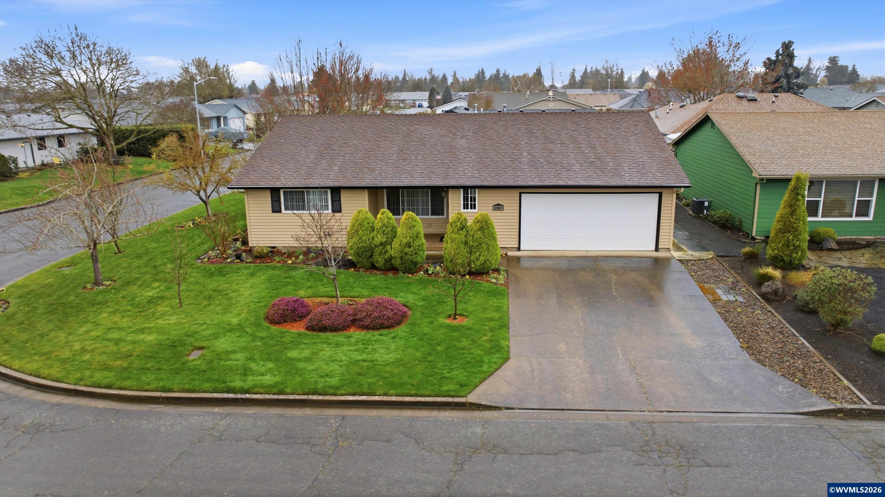 1383 Thompson Rd, Woodburn, OR, 97071