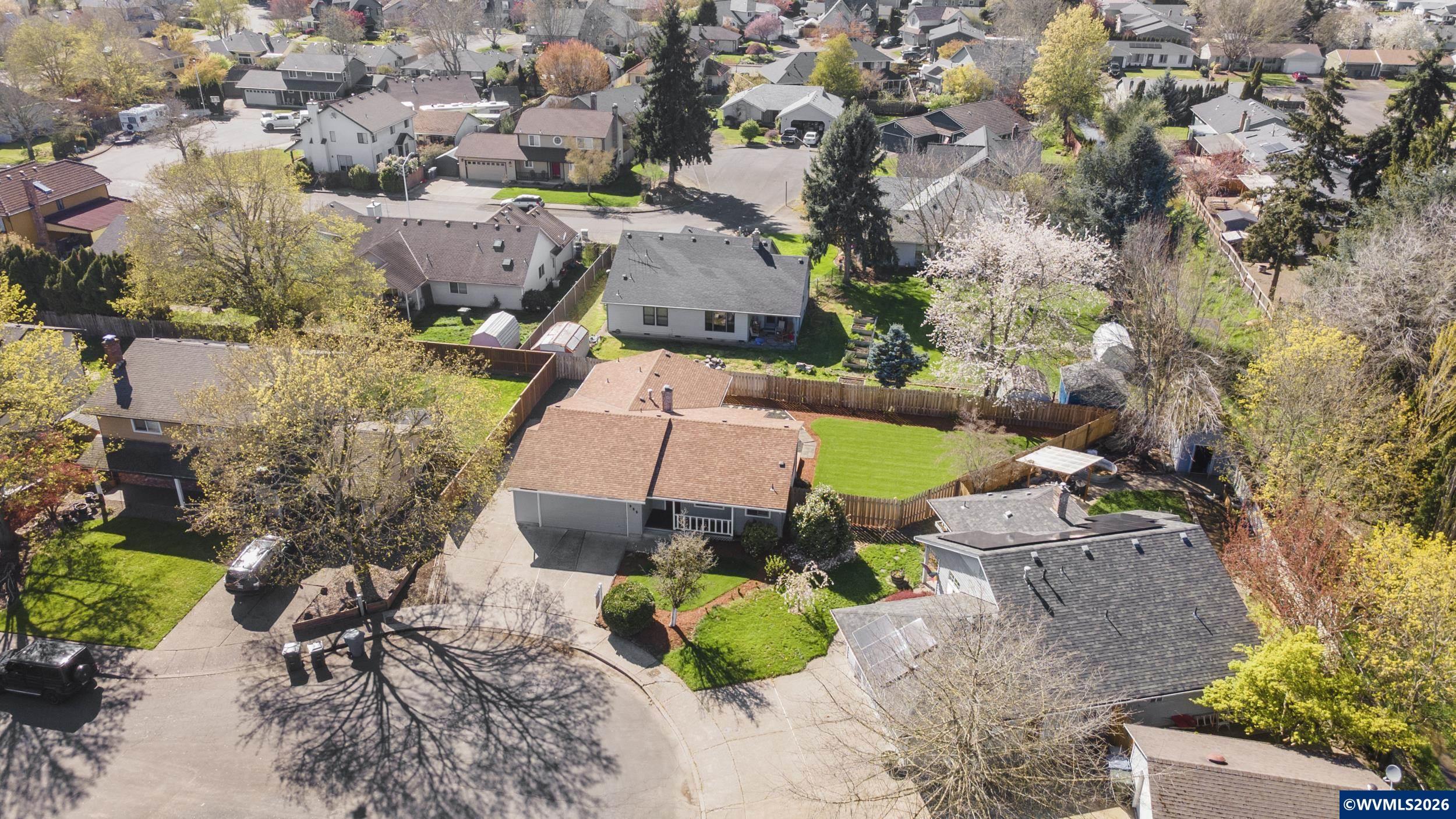 955 NE Wildflower St, Salem, OR, 97301