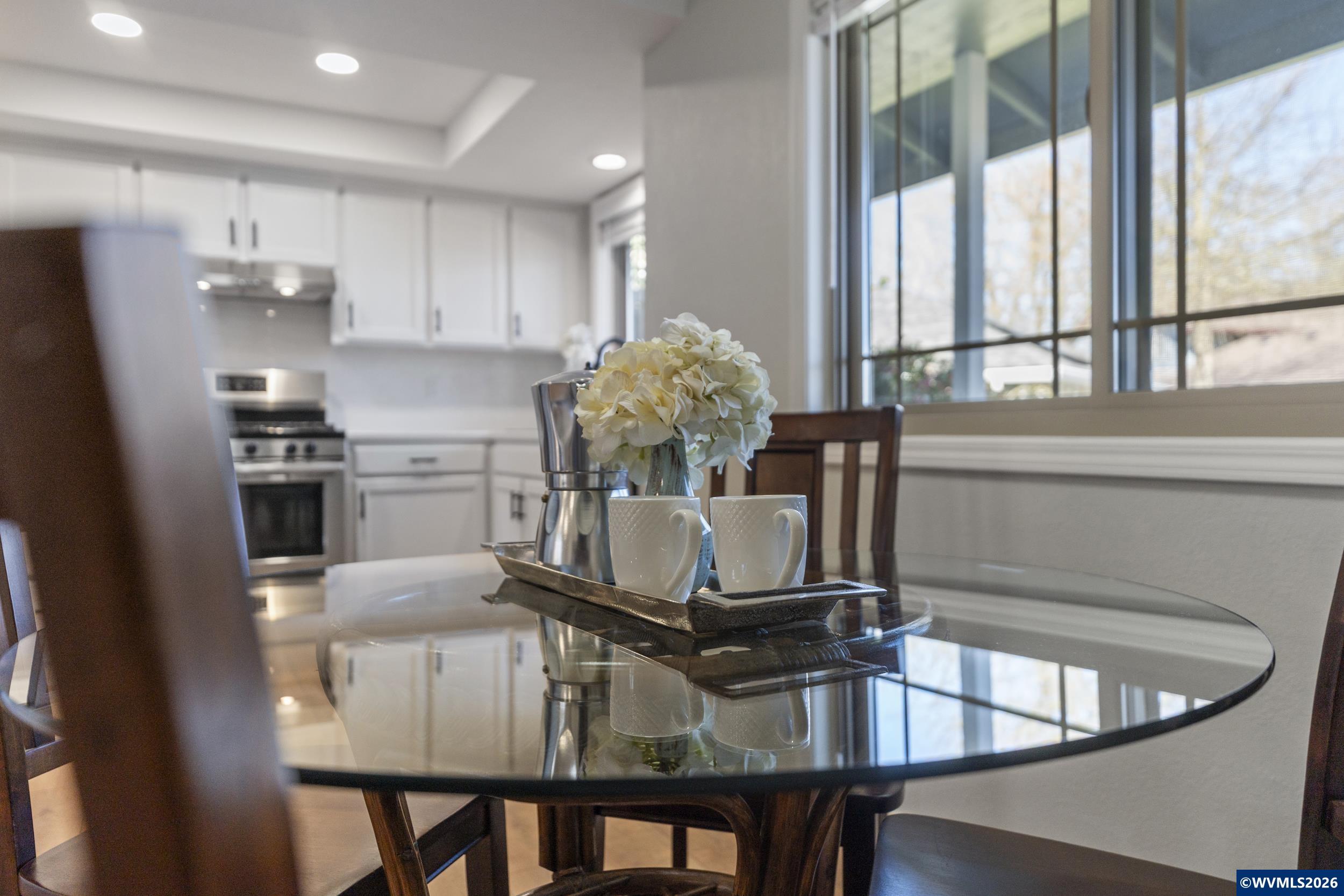 955 NE Wildflower St, Salem, OR, 97301