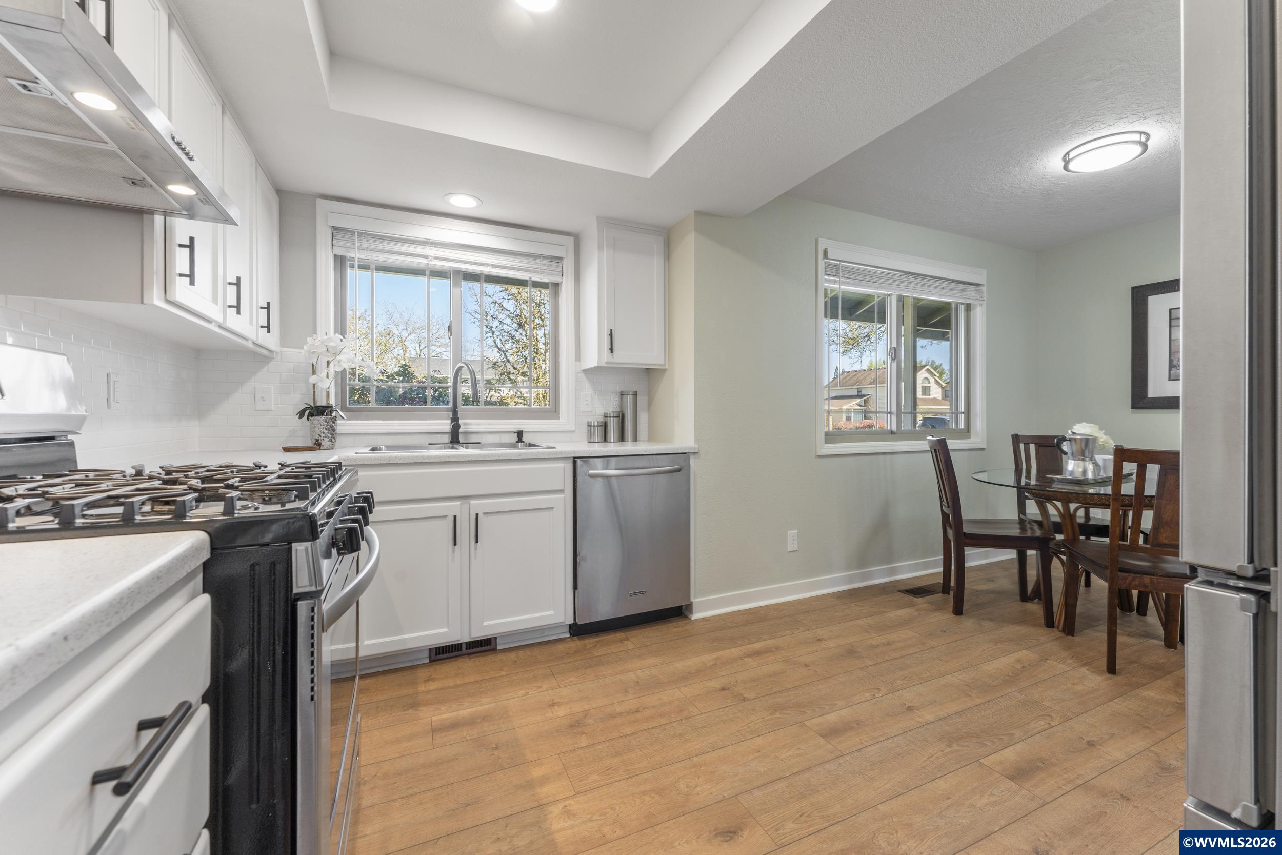 955 NE Wildflower St, Salem, OR, 97301