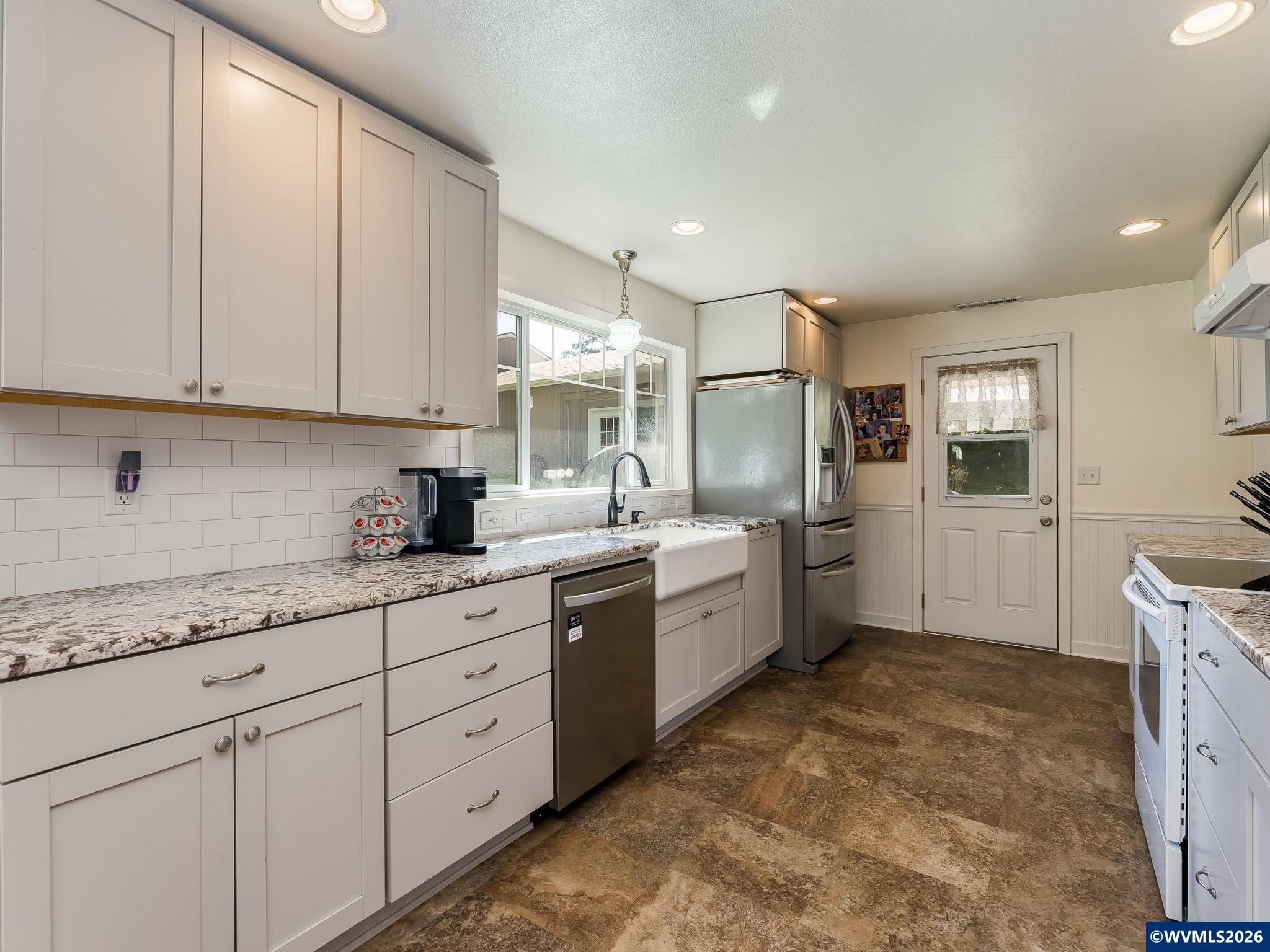 3249 NE 64th Pl, Salem, OR, 97305