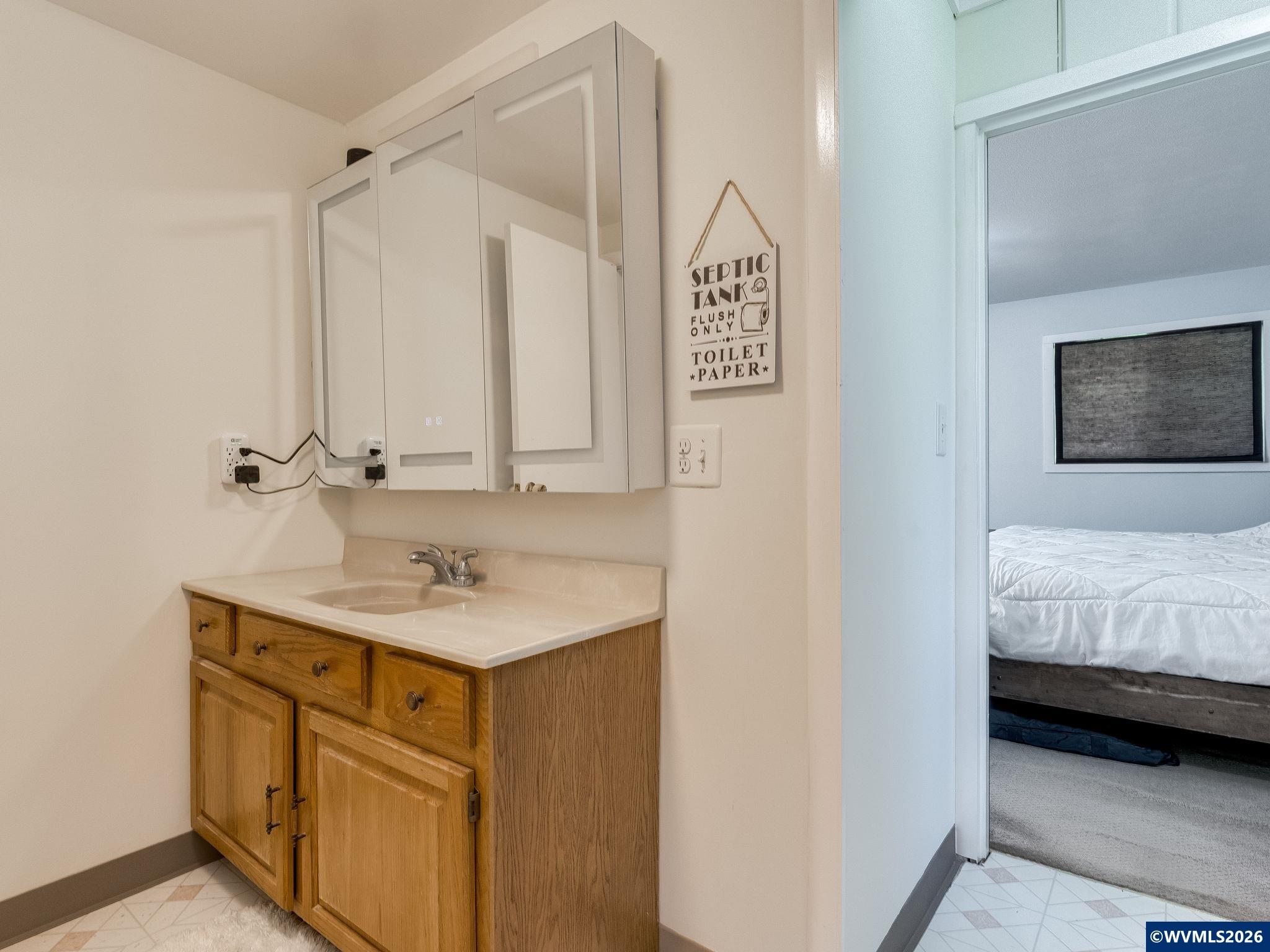 3249 NE 64th Pl, Salem, OR, 97305