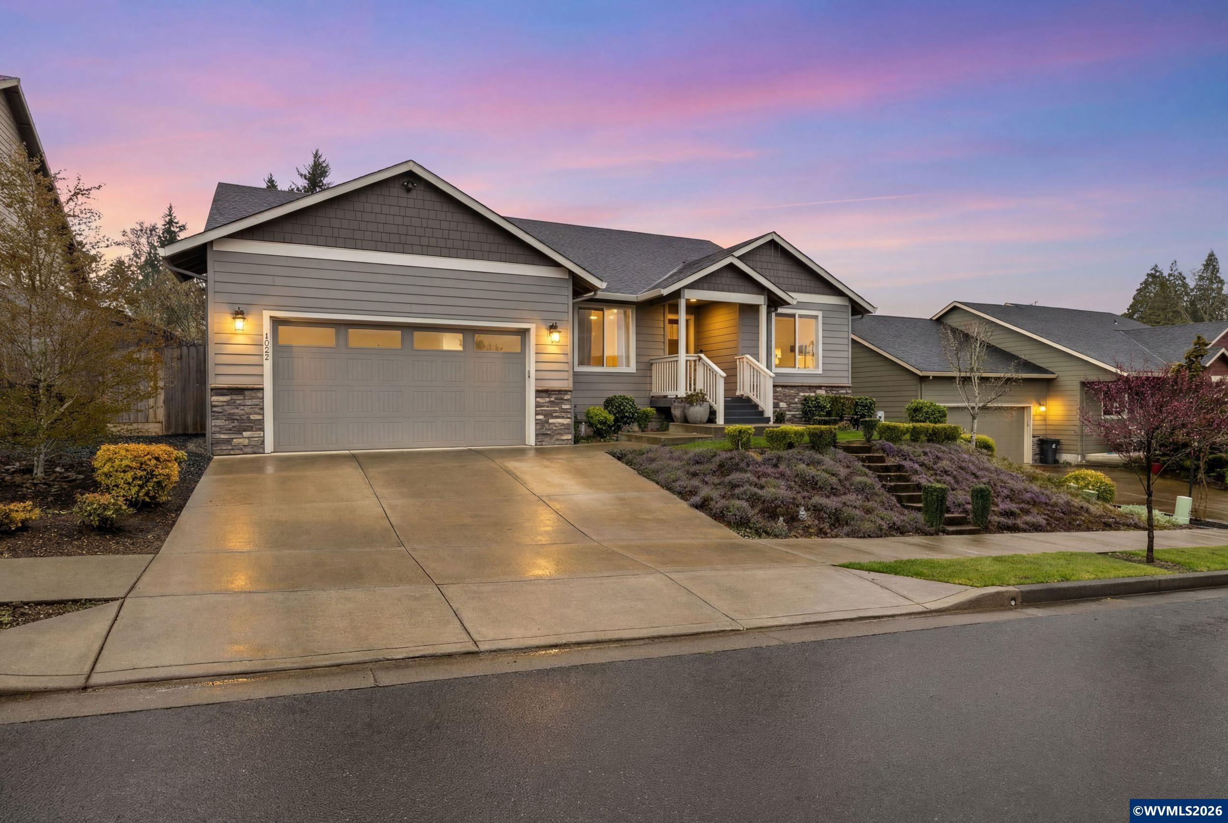 518 SE Sarah Renee Av, Salem, OR, 97306