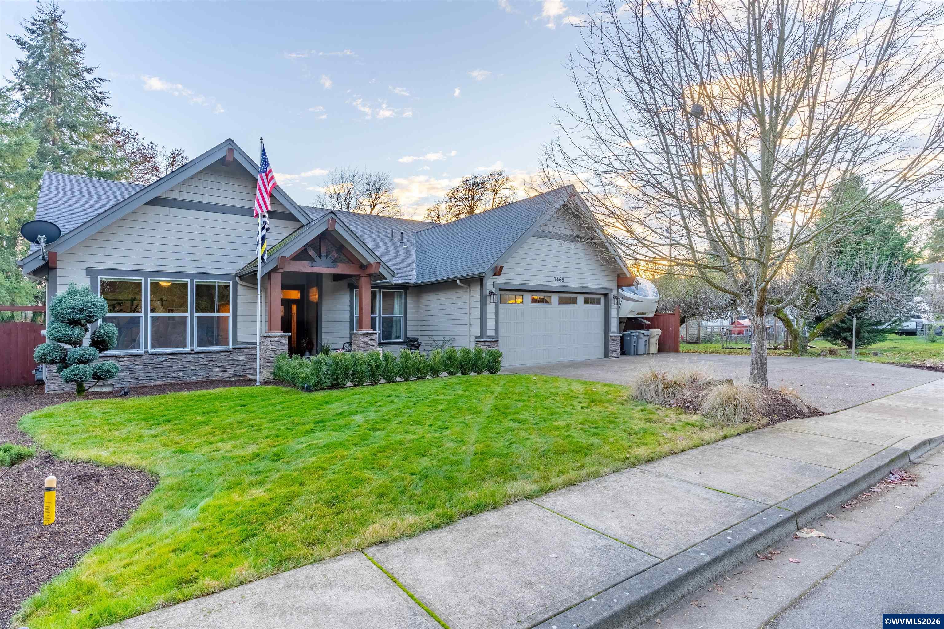 1465 SE Greening Dr, Dallas, OR, 97338