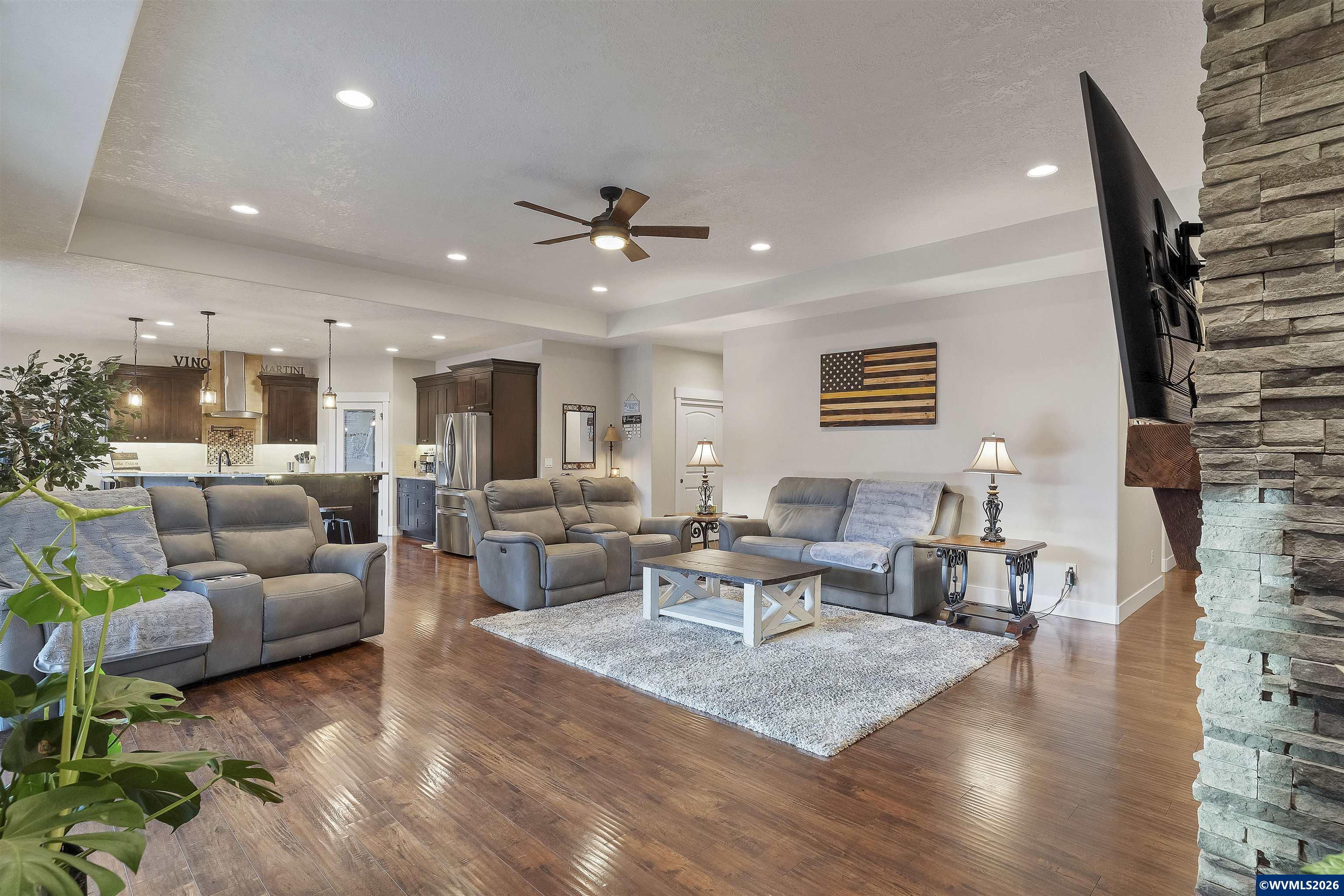 1465 SE Greening Dr, Dallas, OR, 97338