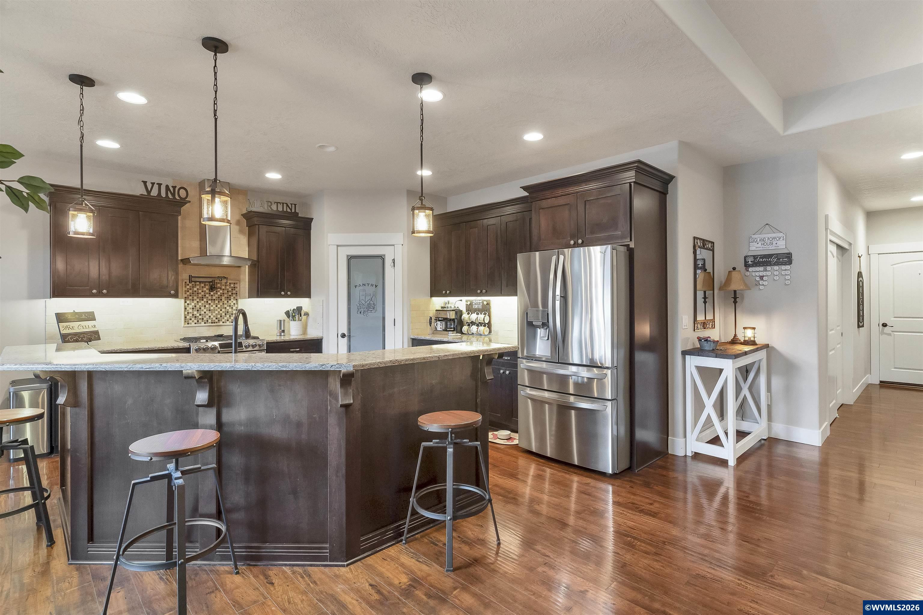 1465 SE Greening Dr, Dallas, OR, 97338