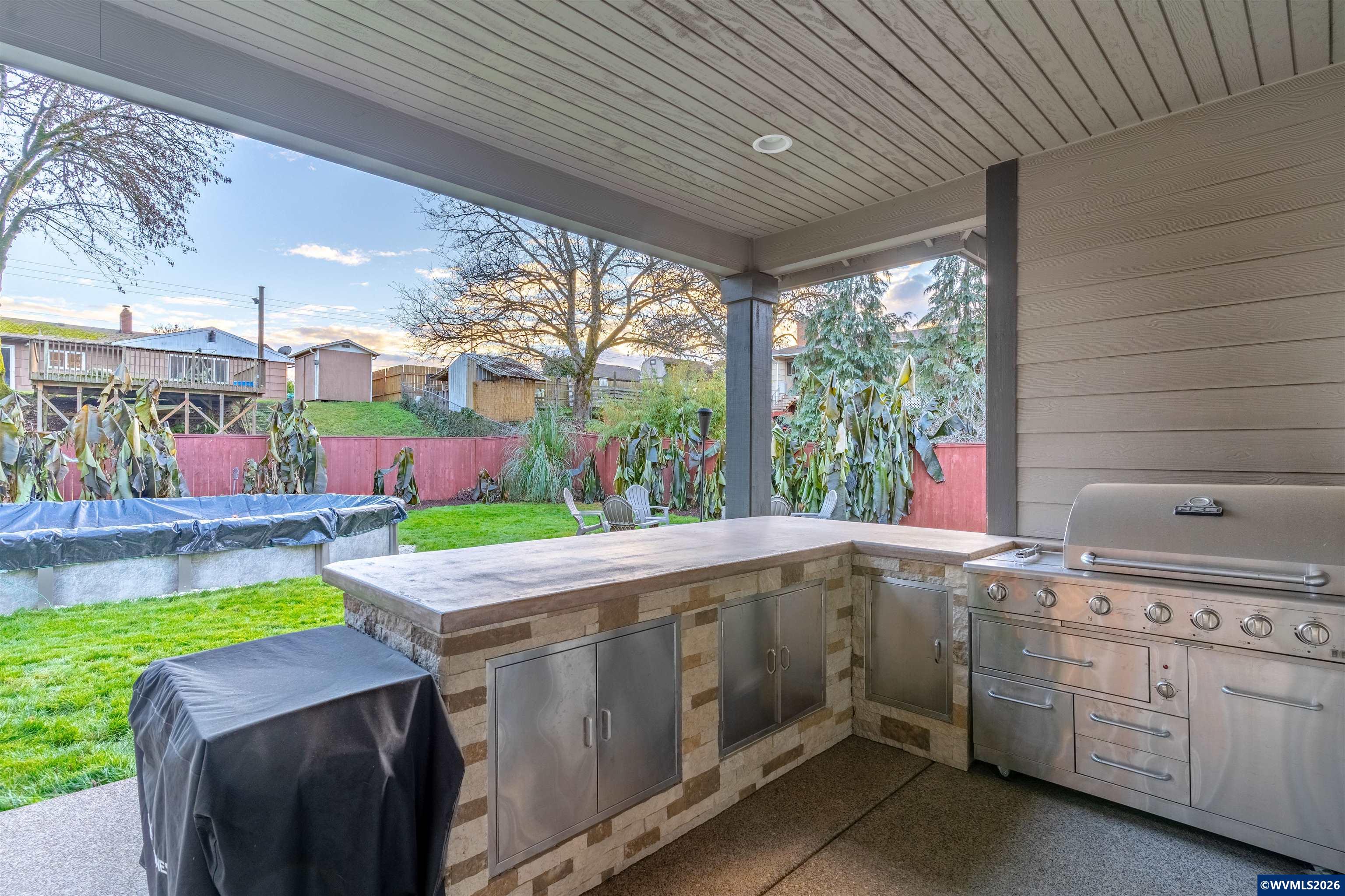 1465 SE Greening Dr, Dallas, OR, 97338