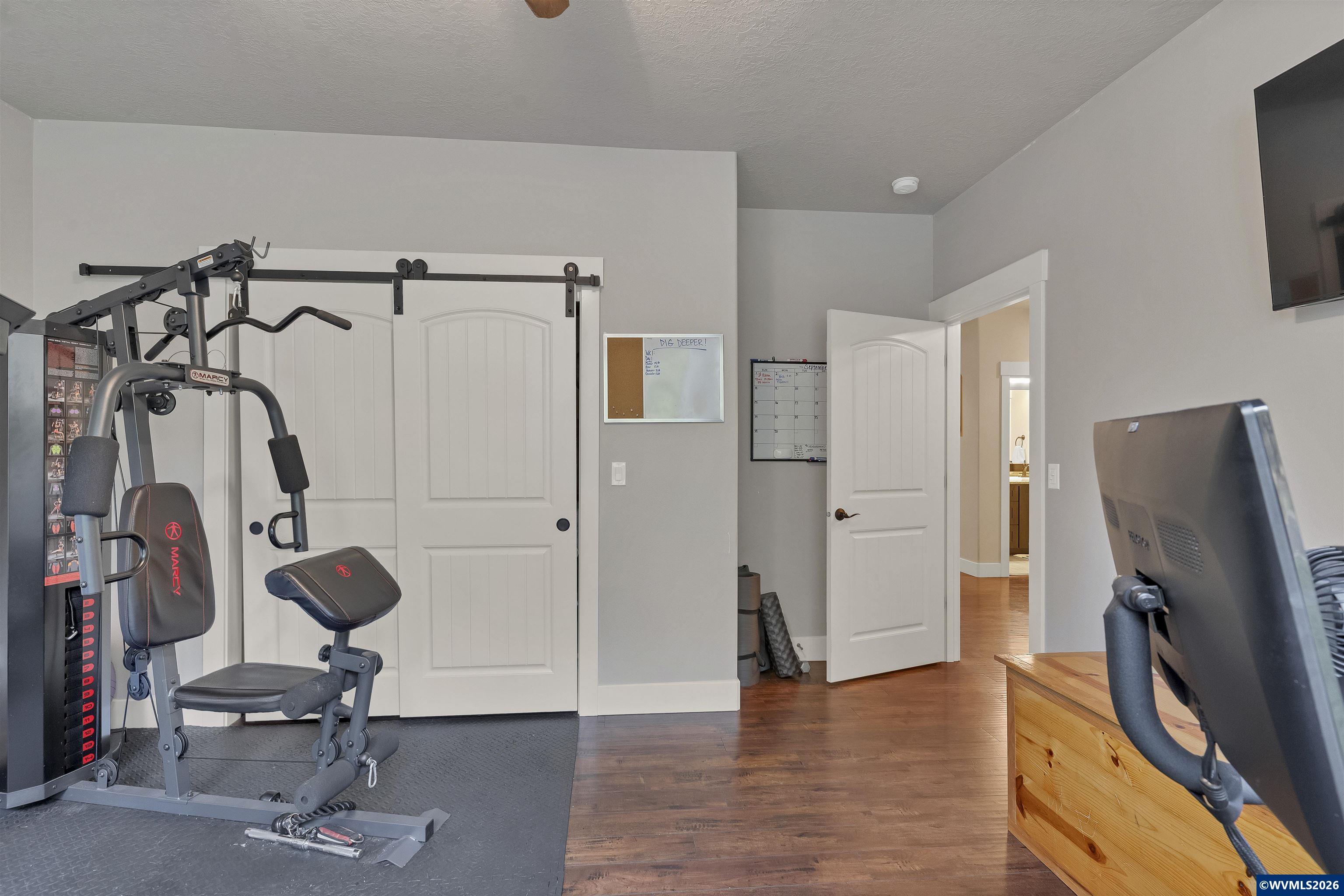 1465 SE Greening Dr, Dallas, OR, 97338