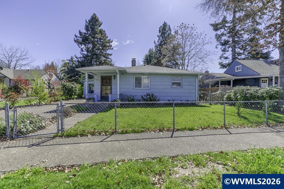 1538 Umpqua Rd, Woodburn, OR, 97071