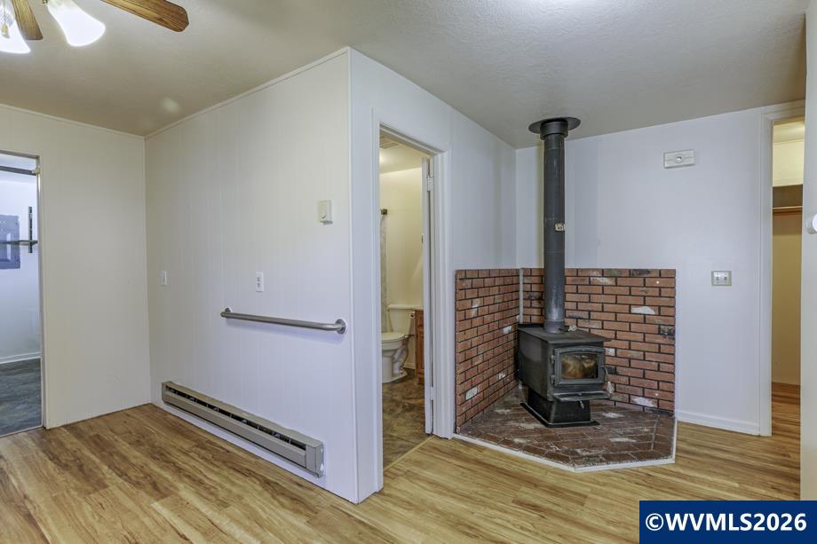 1120 NW 8th St, Salem, OR, 97304