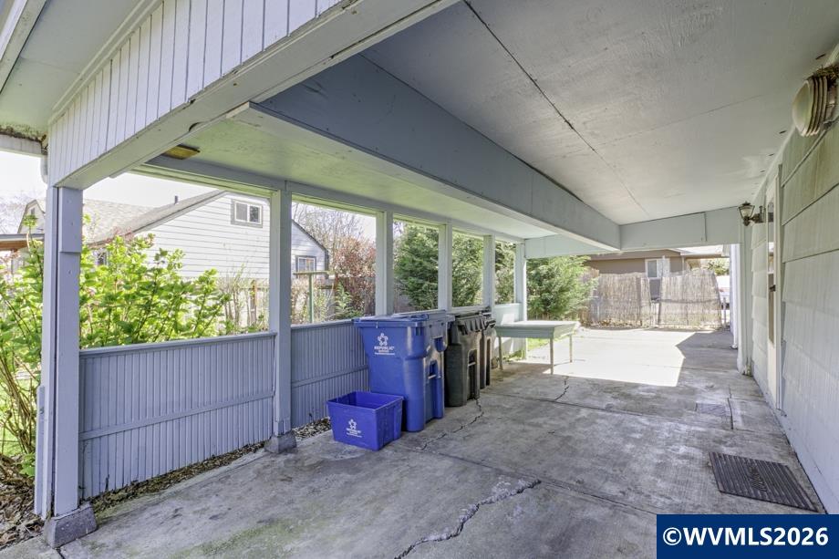 1120 NW 8th St, Salem, OR, 97304