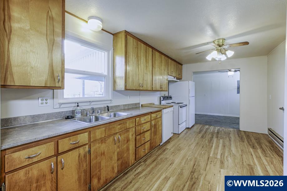 1120 NW 8th St, Salem, OR, 97304