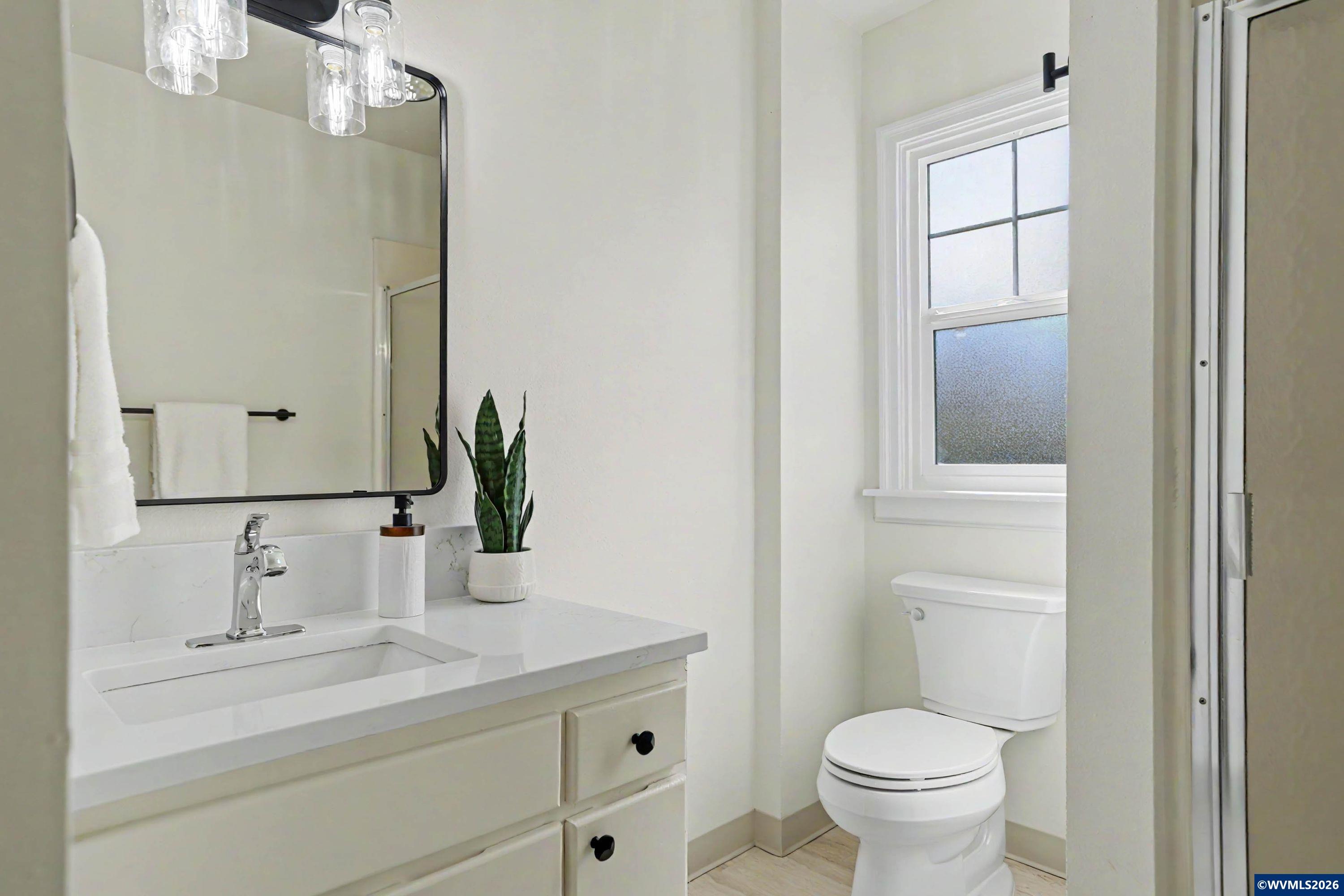 170 E Rose St, Lebanon, OR, 97355