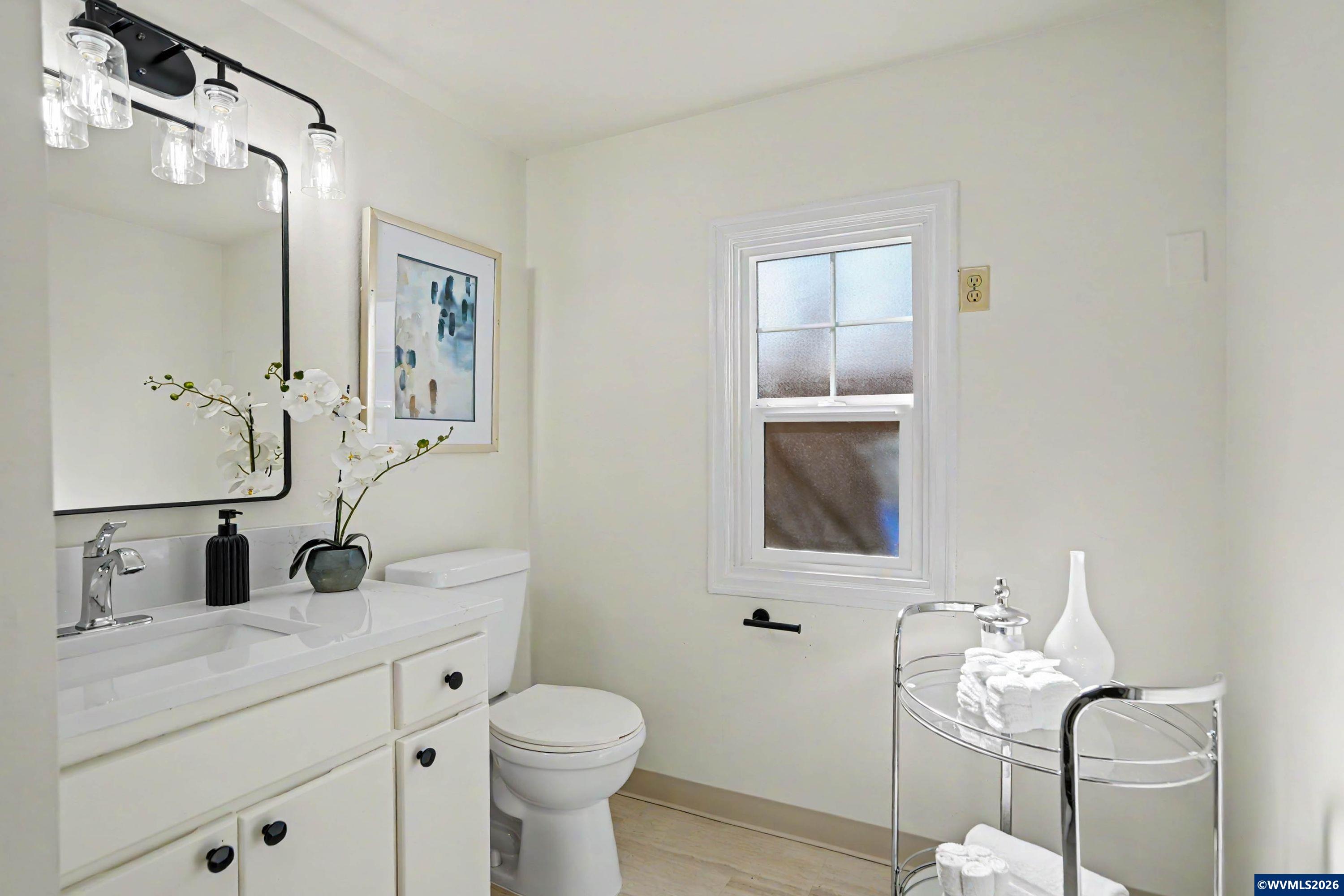 170 E Rose St, Lebanon, OR, 97355