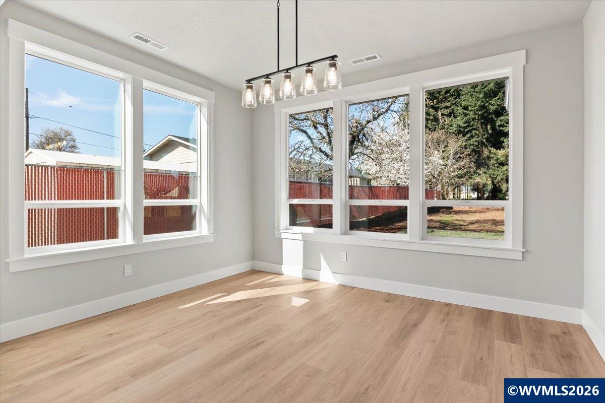 211 NE Broadway St, Sublimity, OR, 97385