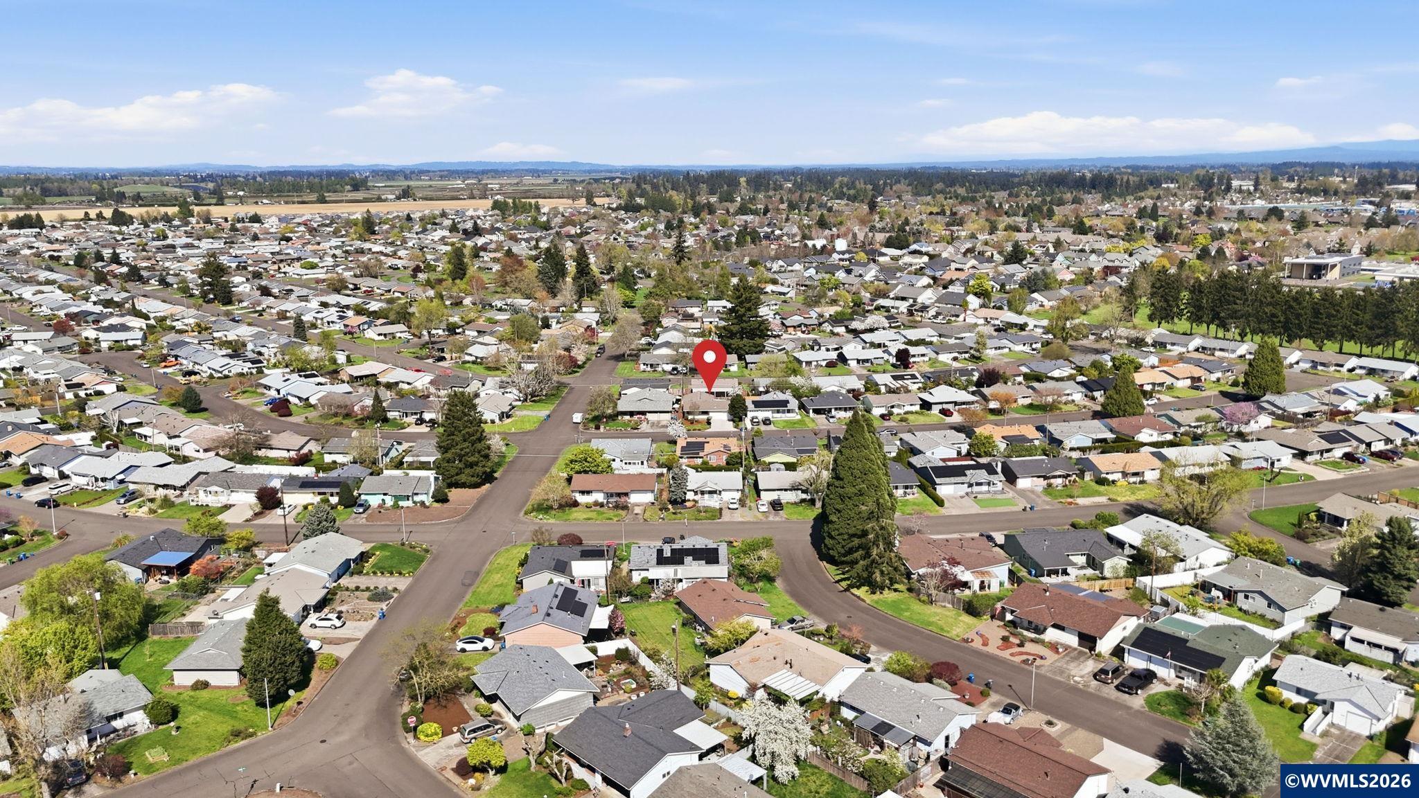 1383 Thompson Rd, Woodburn, OR, 97071