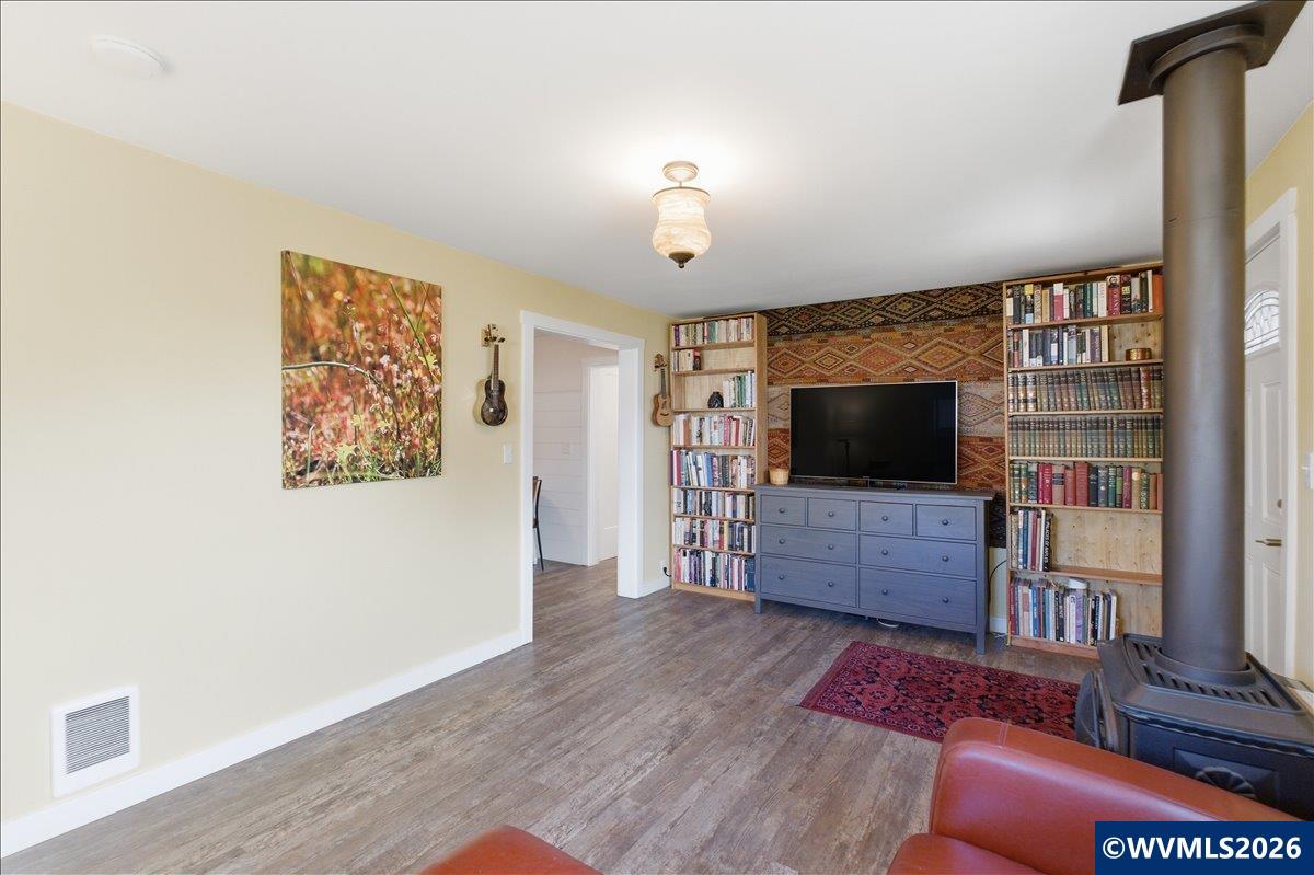 345 S 19th St, Philomath, OR, 97370