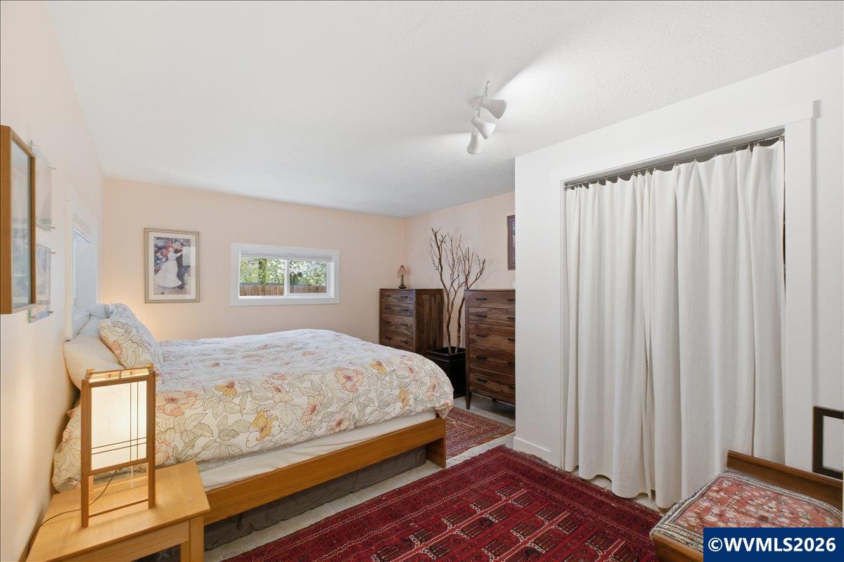 345 S 19th St, Philomath, OR, 97370