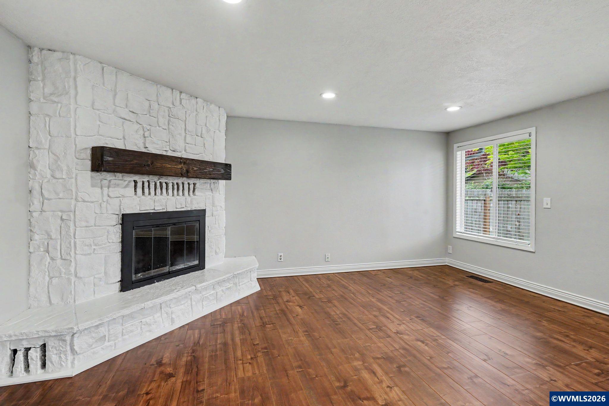 5627 SE Walnwood Ct, Salem, OR, 97306