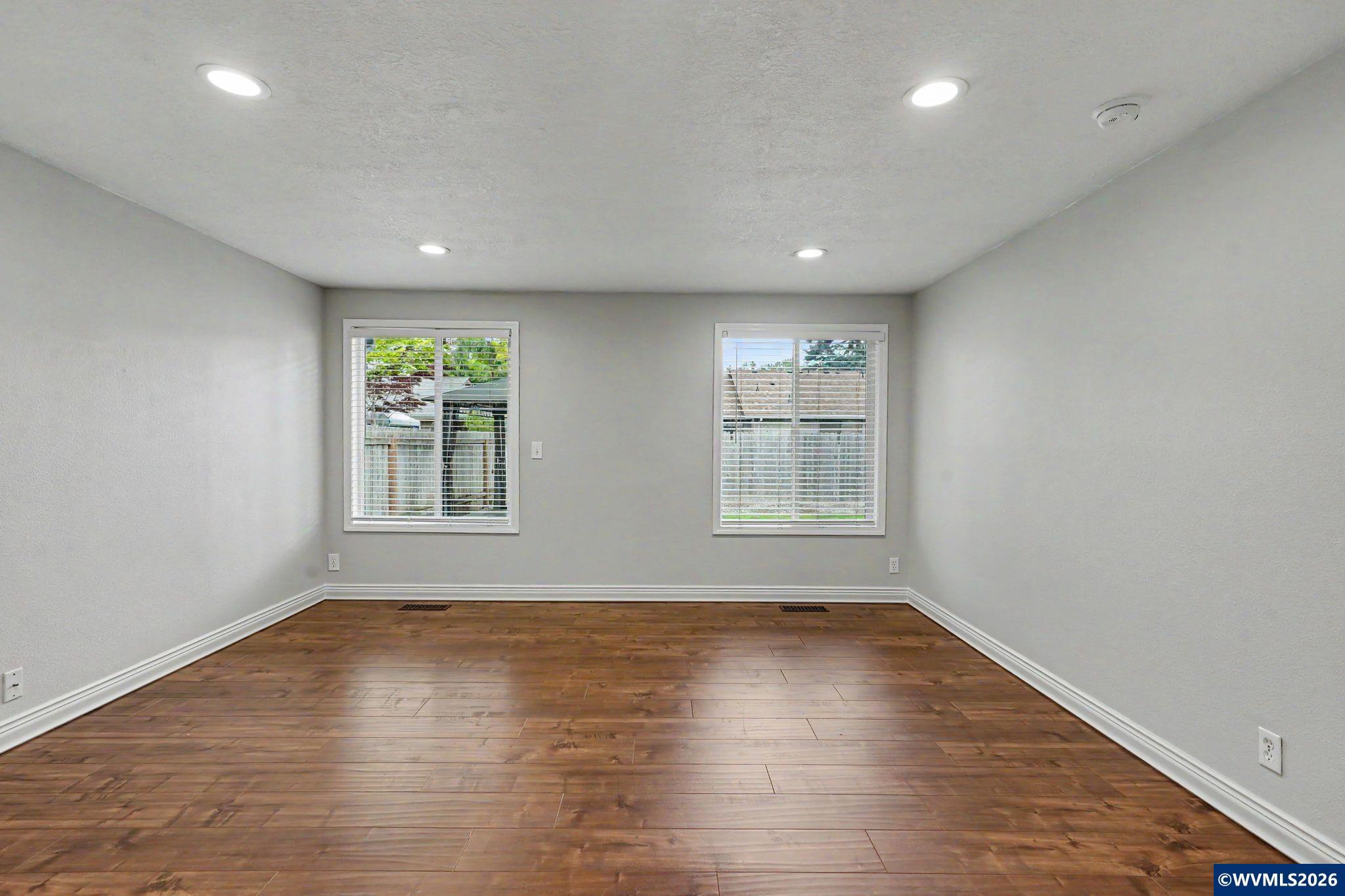 5627 SE Walnwood Ct, Salem, OR, 97306