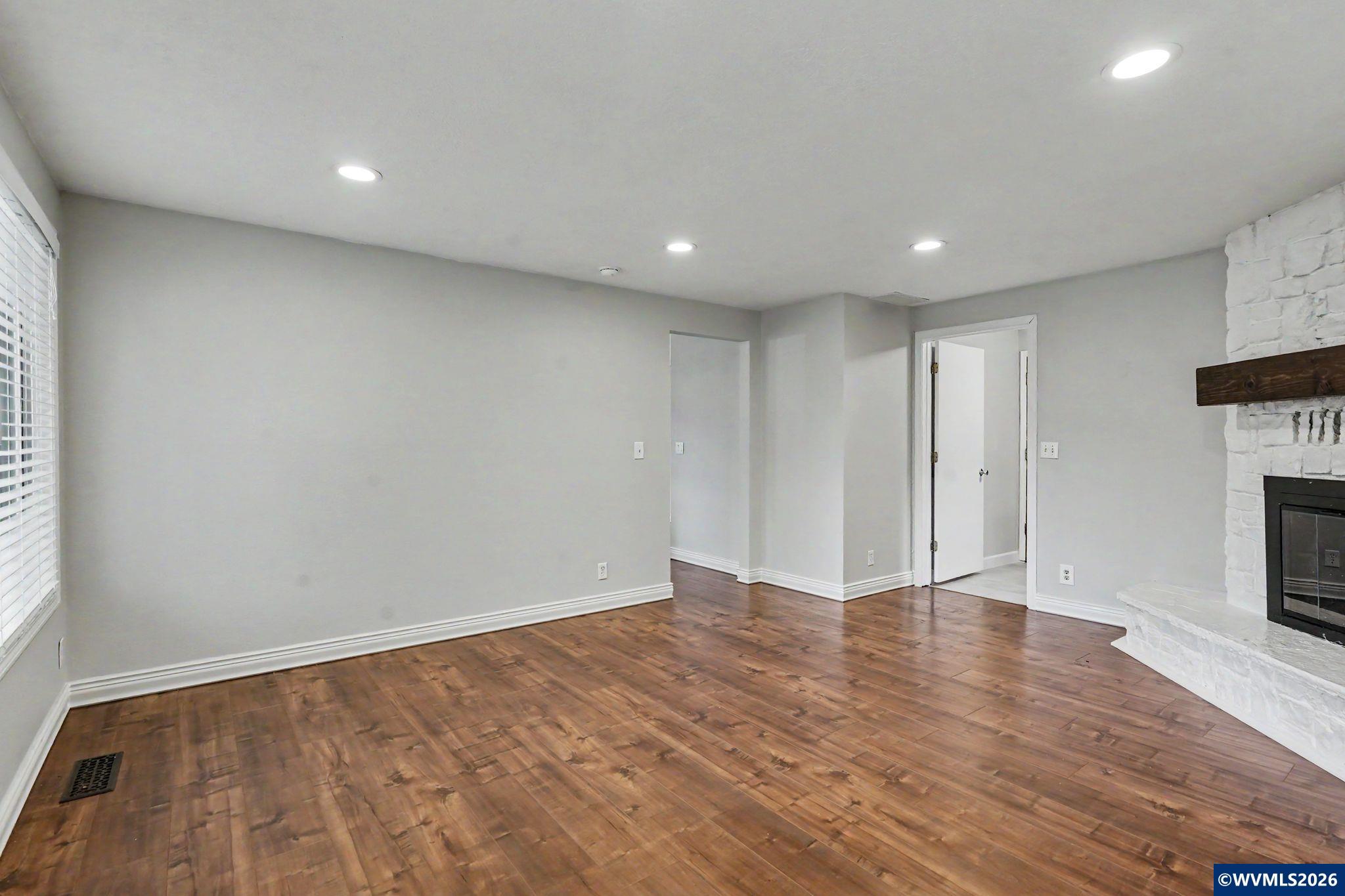 5627 SE Walnwood Ct, Salem, OR, 97306