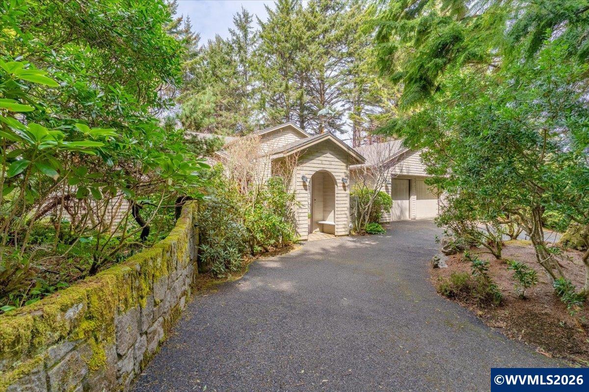 108 Ridge Crest Rd, Gleneden Beach, OR, 97388