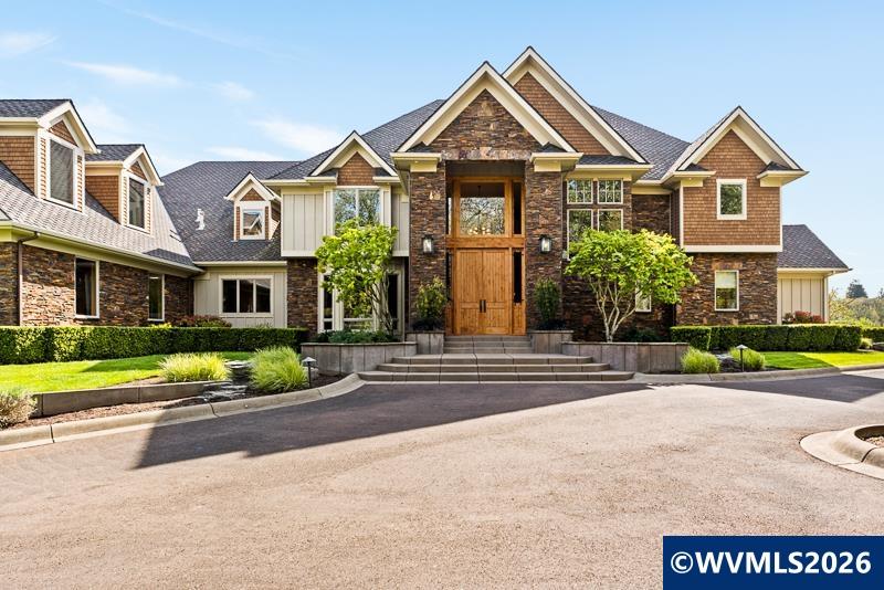 1907 SW Brooklane Dr