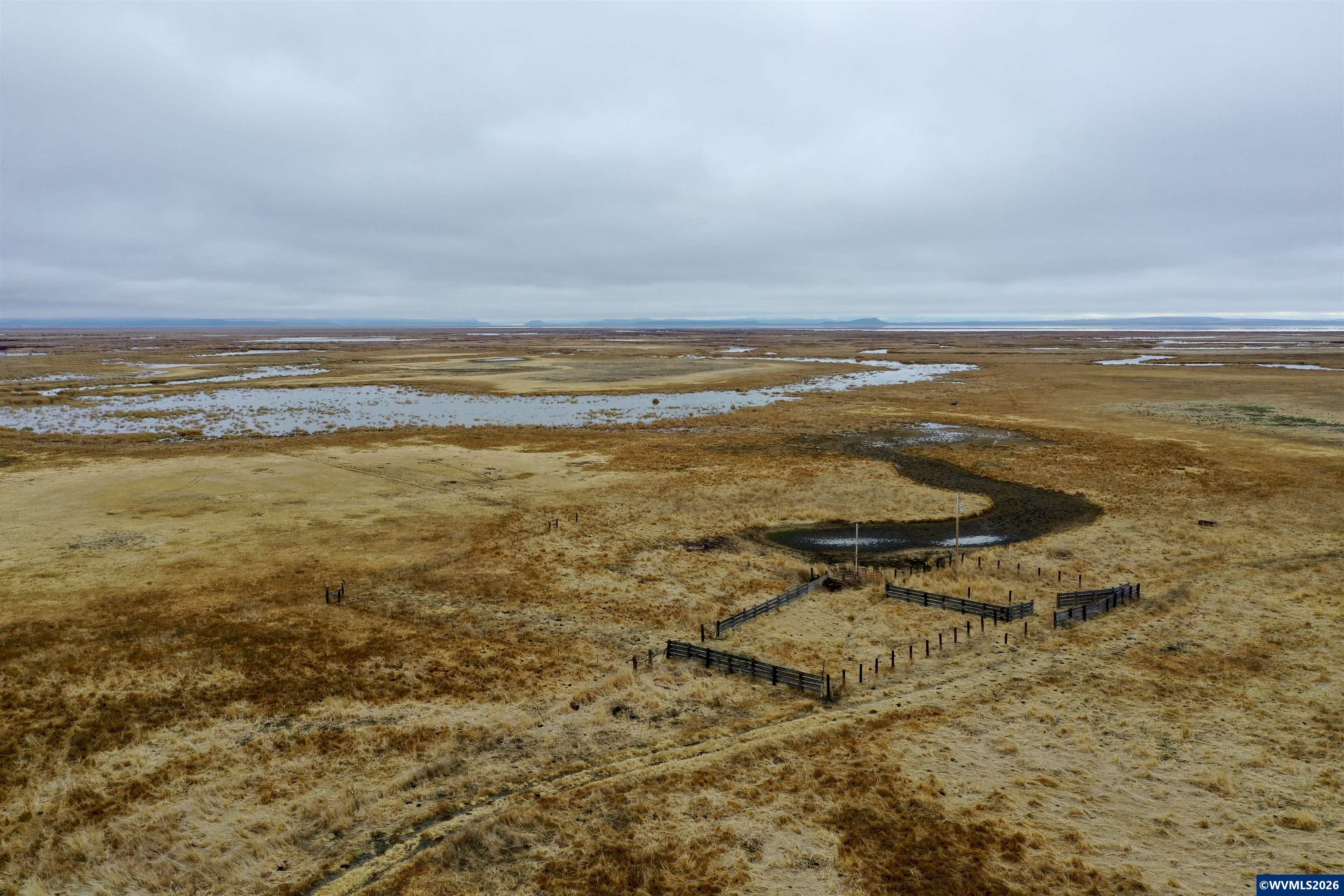 000 Zurfluh West Rd, Scio, OR, 97374