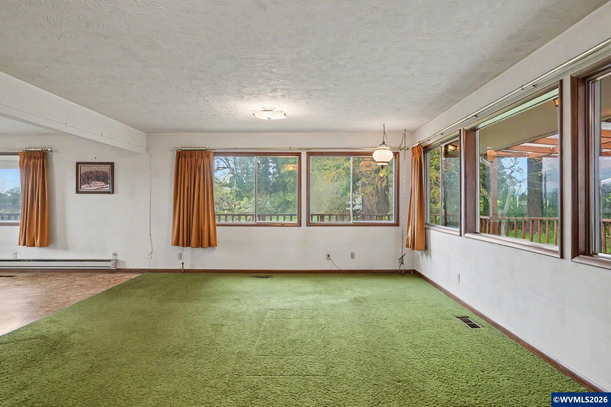 35861 Santiam Hwy SE