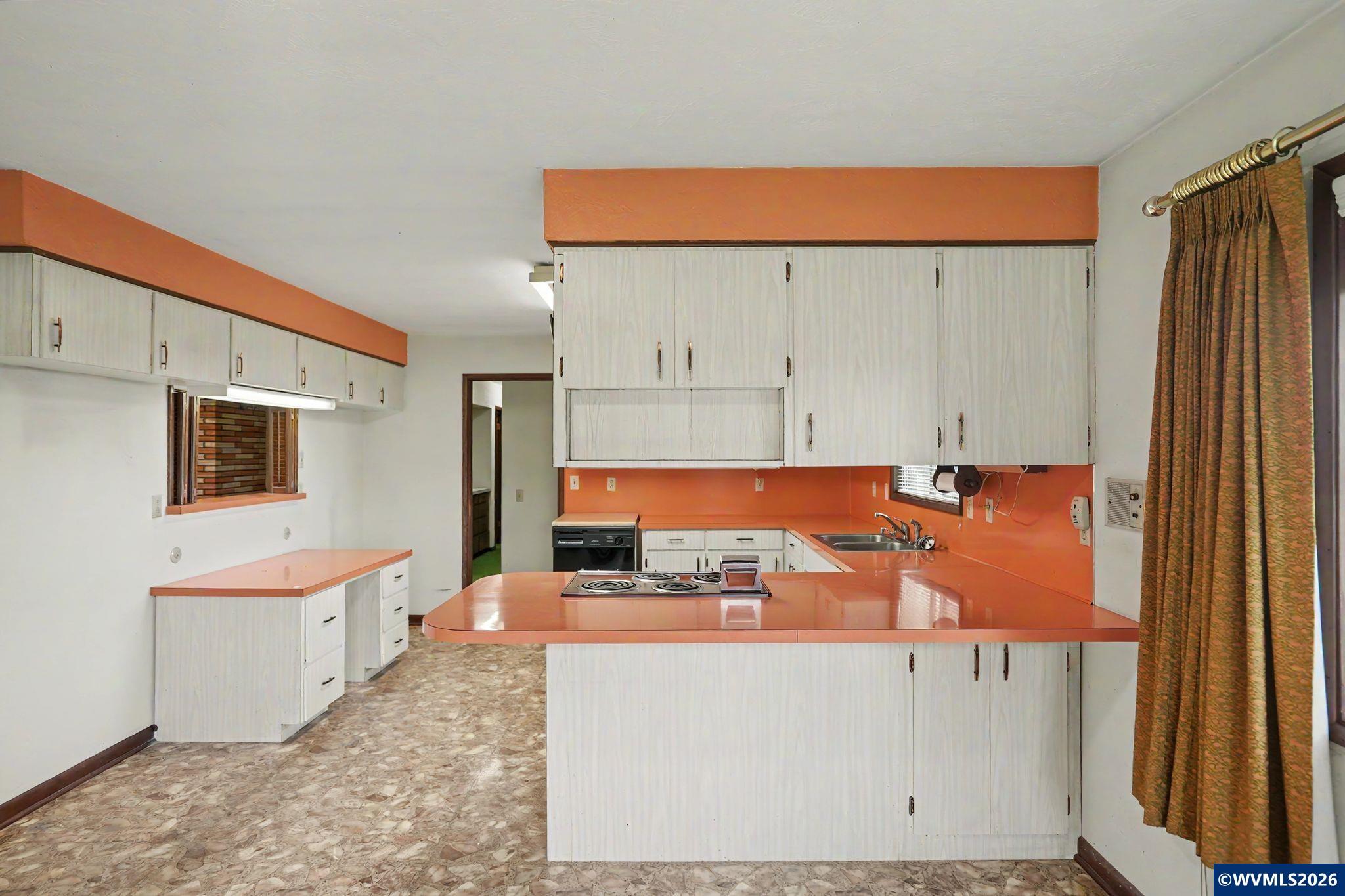 35861 Santiam Hwy SE