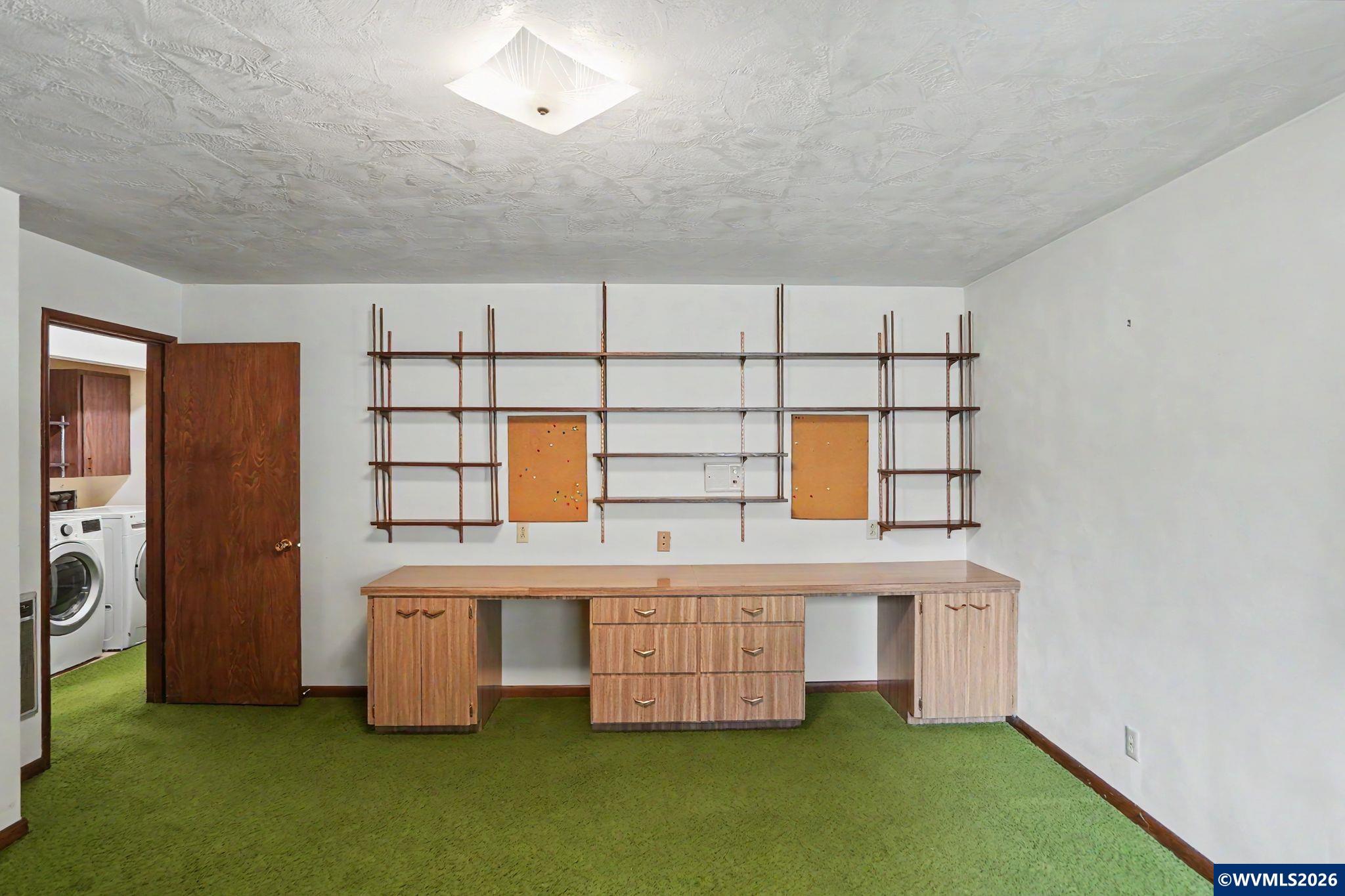 35861 Santiam Hwy SE