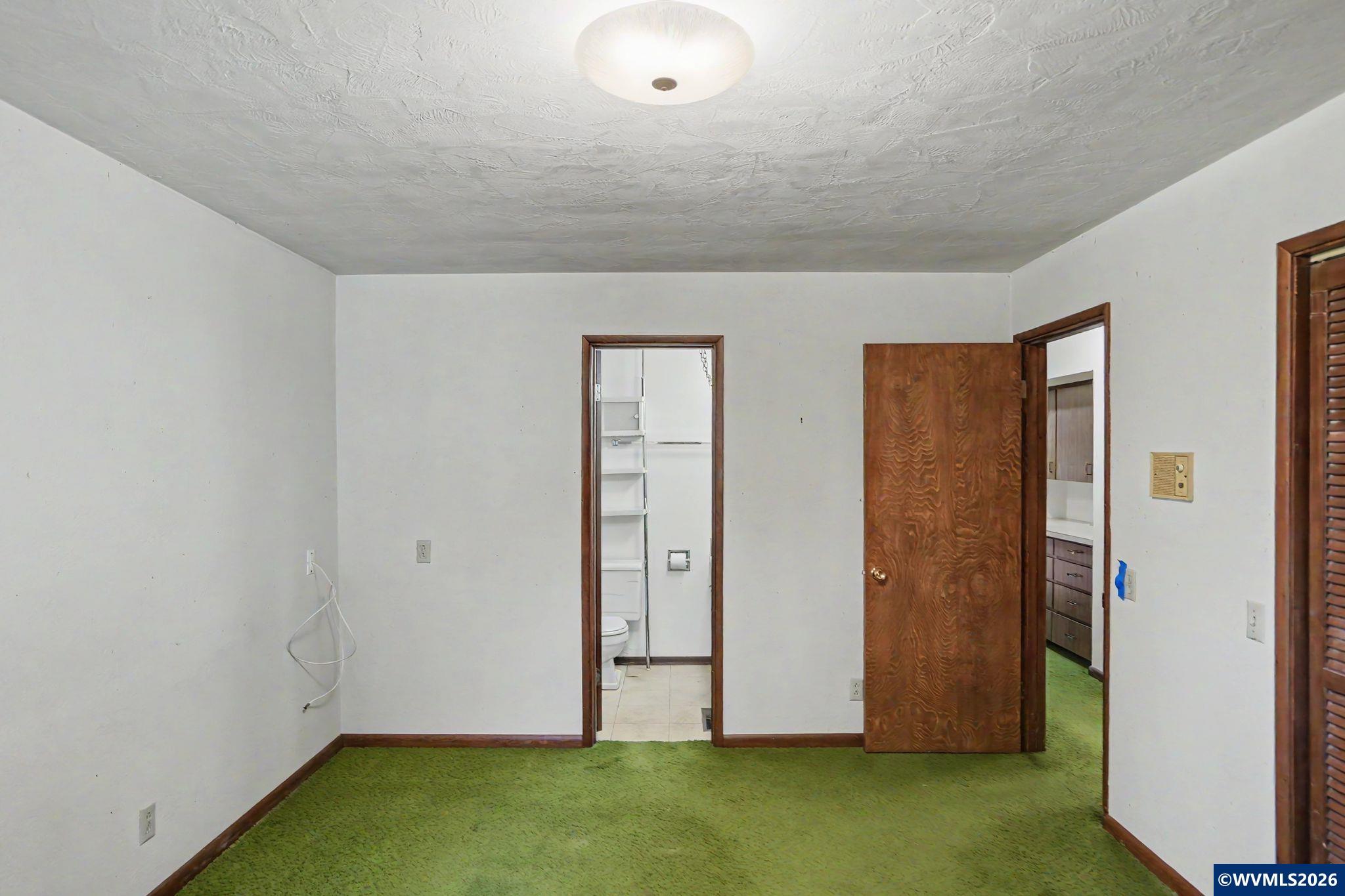 35861 Santiam Hwy SE