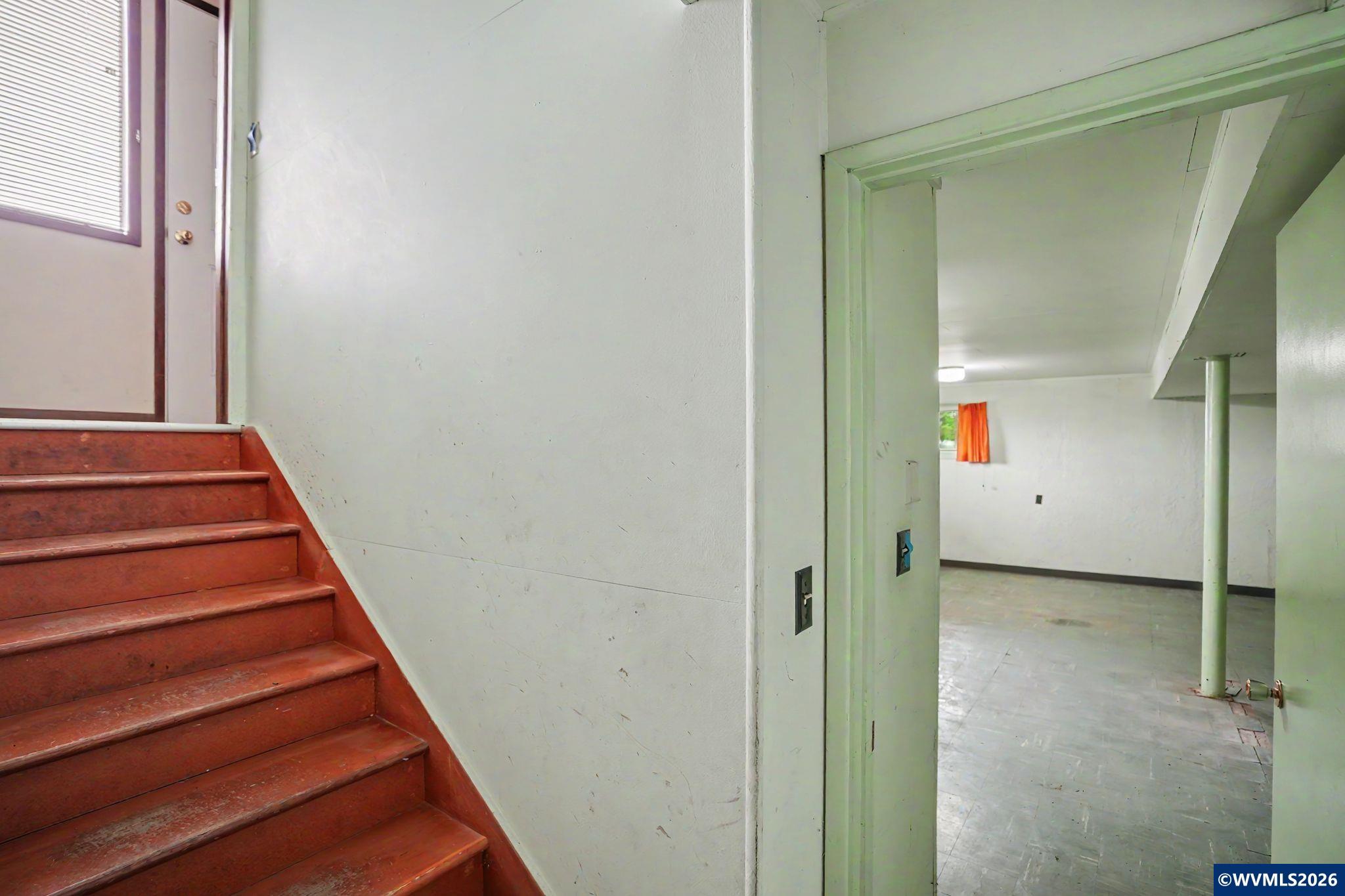 35861 Santiam Hwy SE