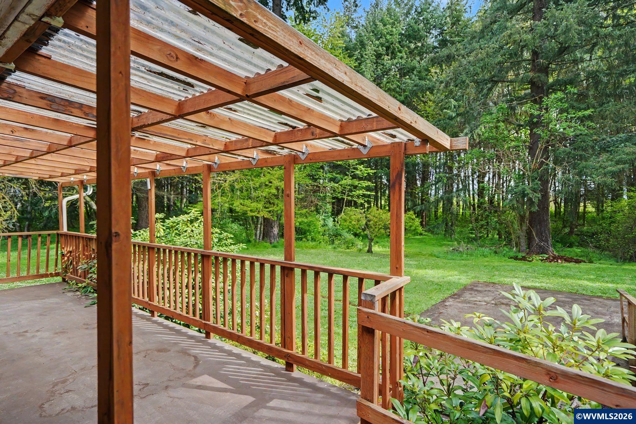 35861 Santiam Hwy SE