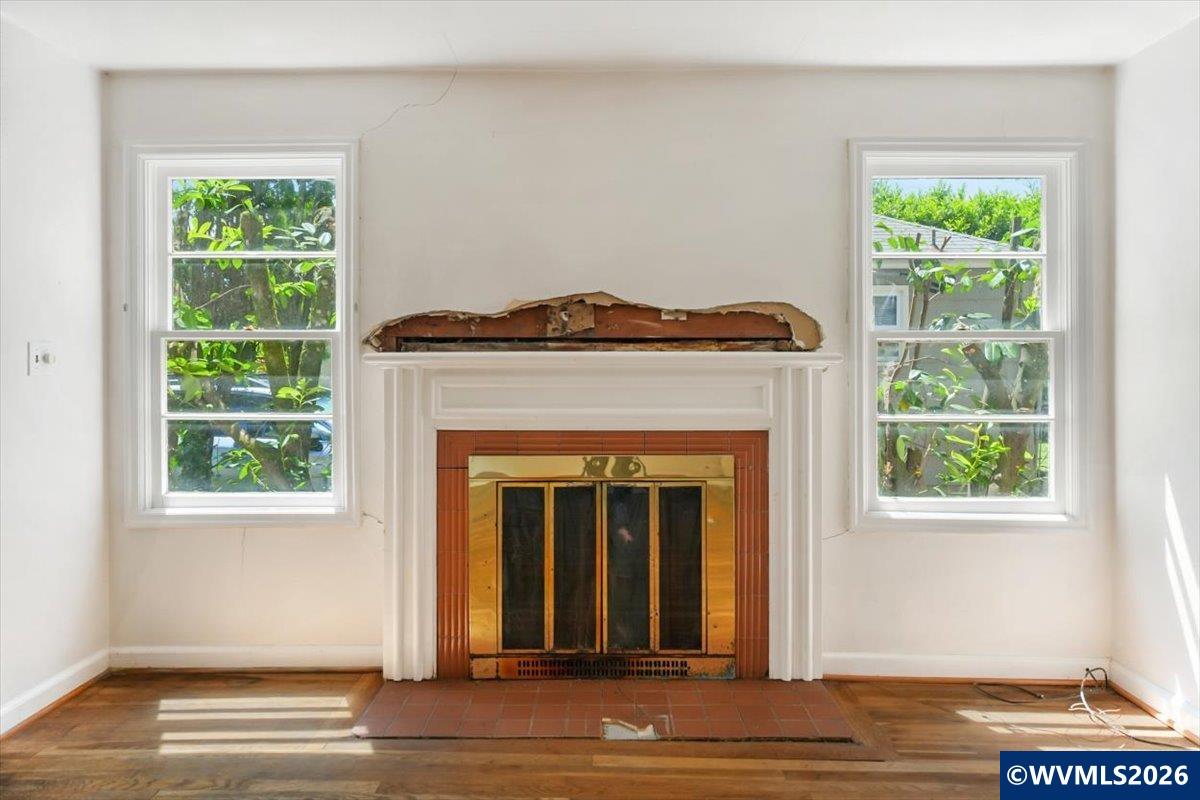 744 NW 17th St