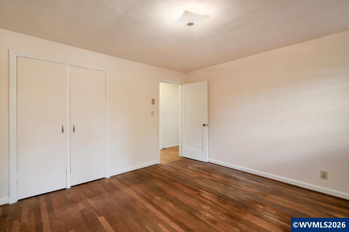 744 NW 17th St