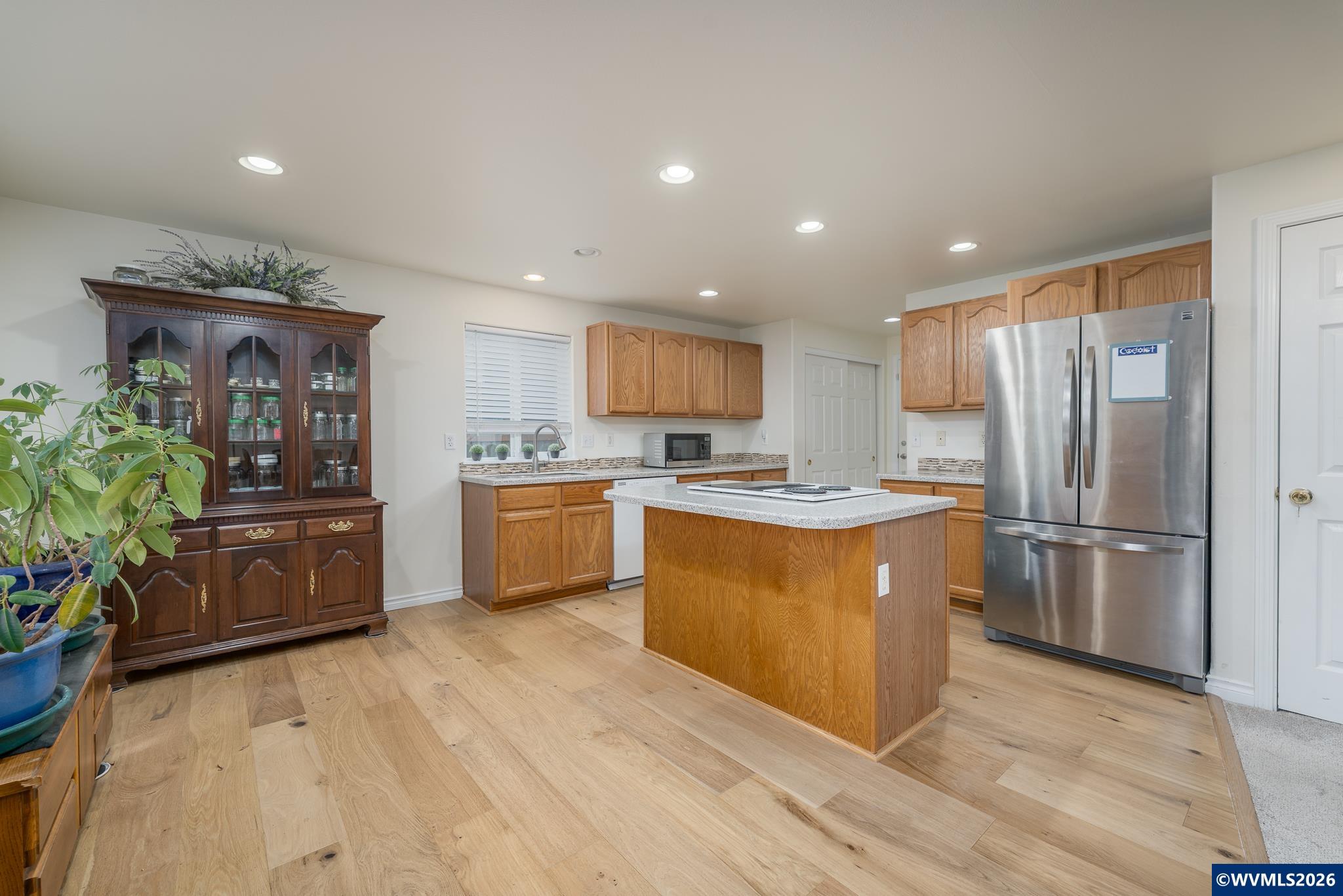 369 Pamela Ct
