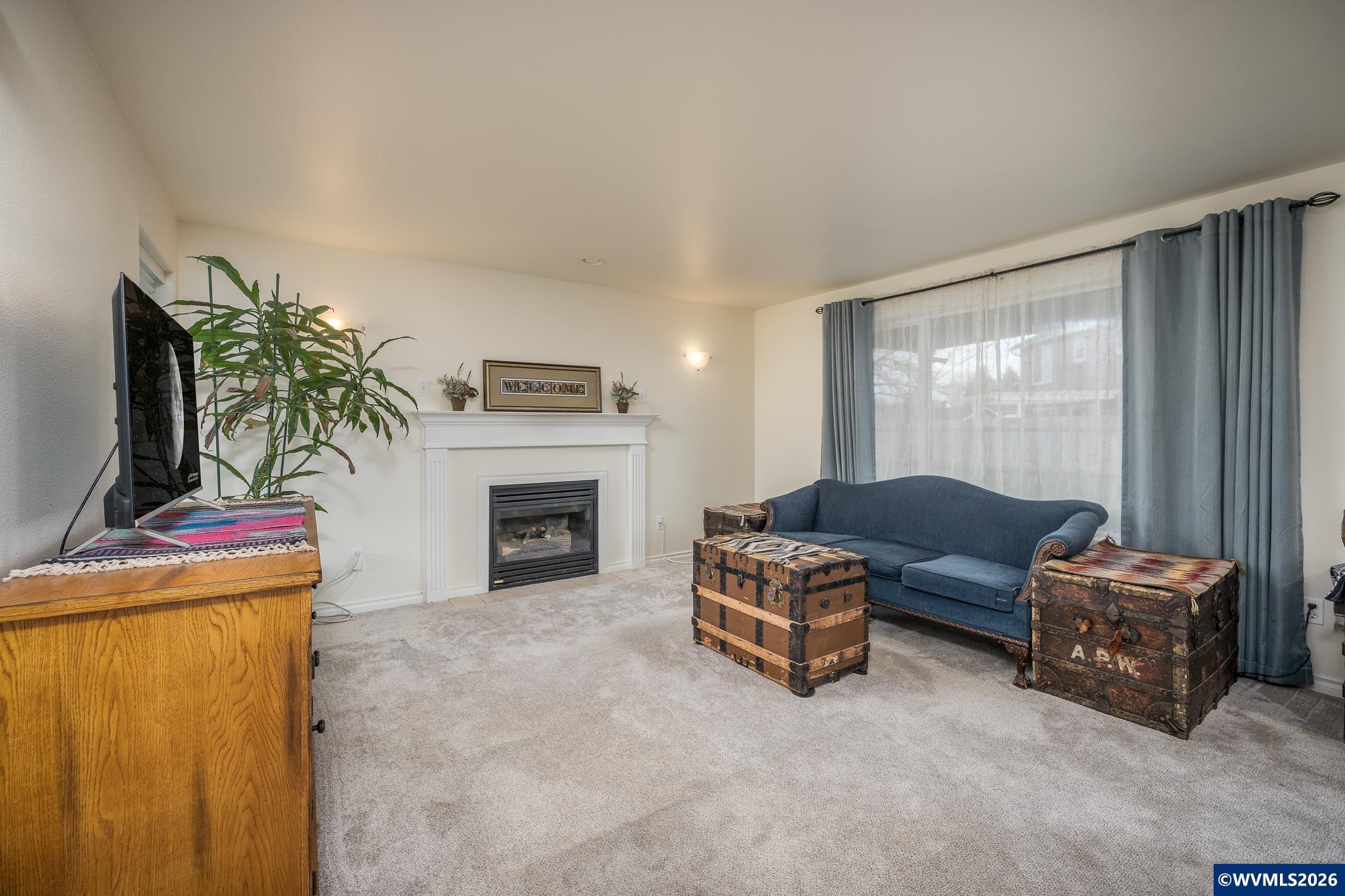 369 Pamela Ct