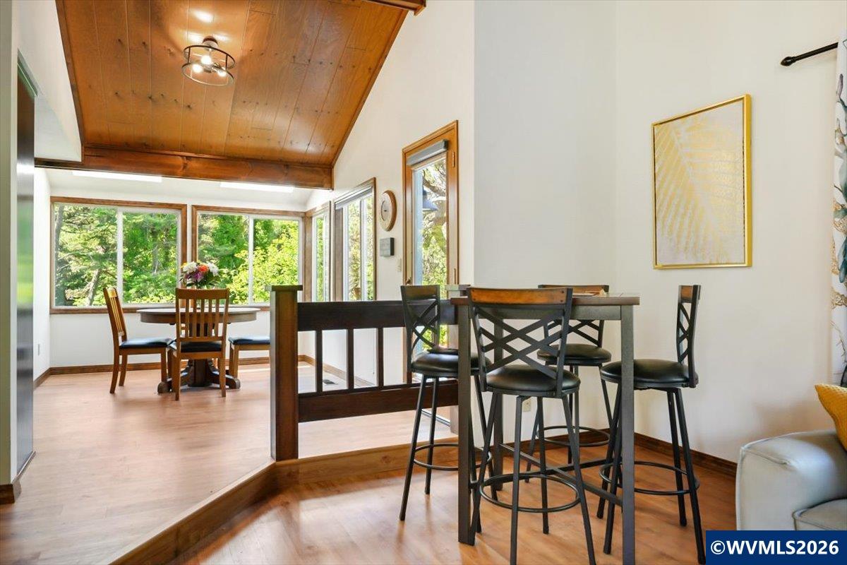 2015 NW Oceanview Dr