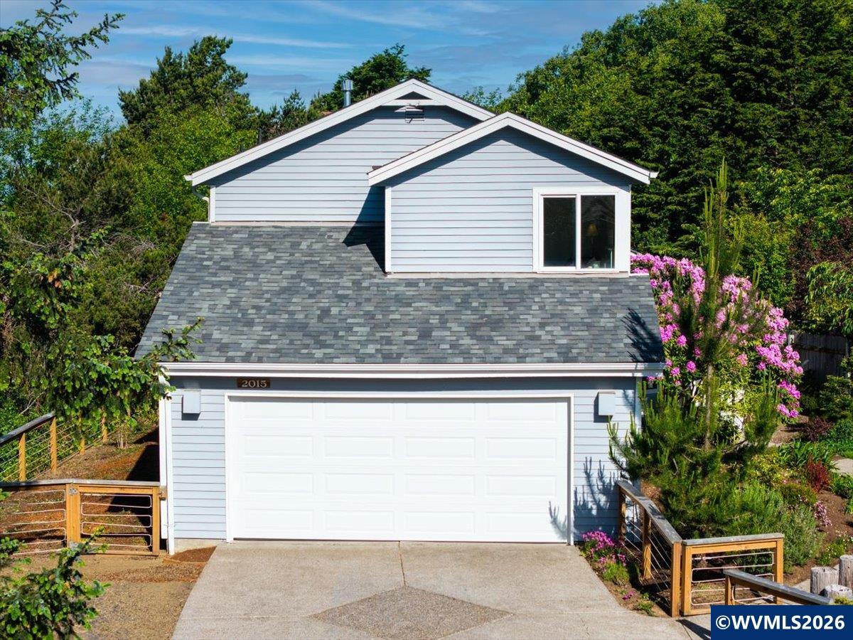 2015 NW Oceanview Dr