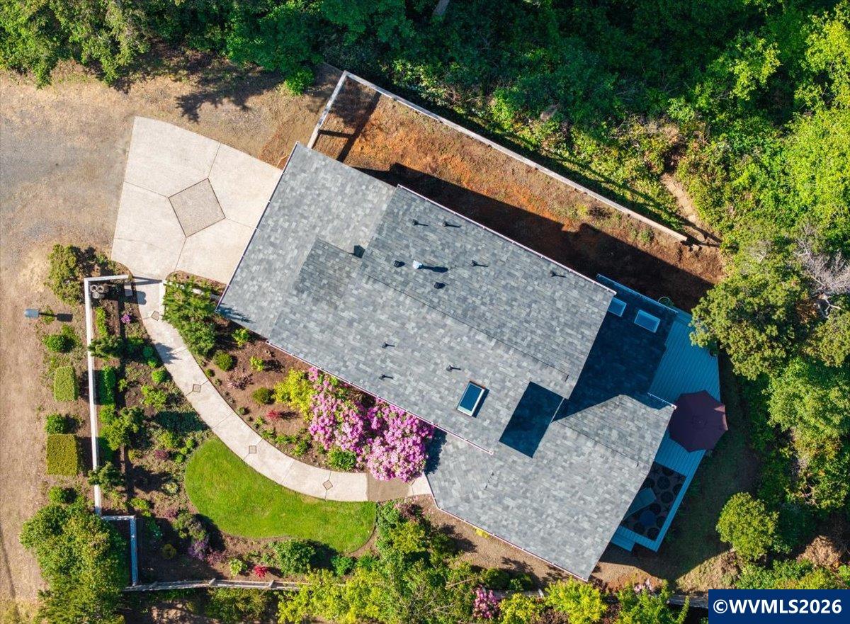 2015 NW Oceanview Dr