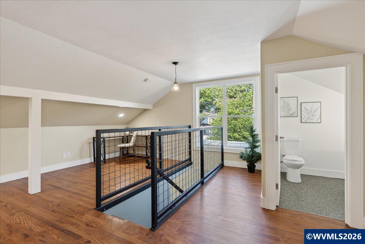 Image 40