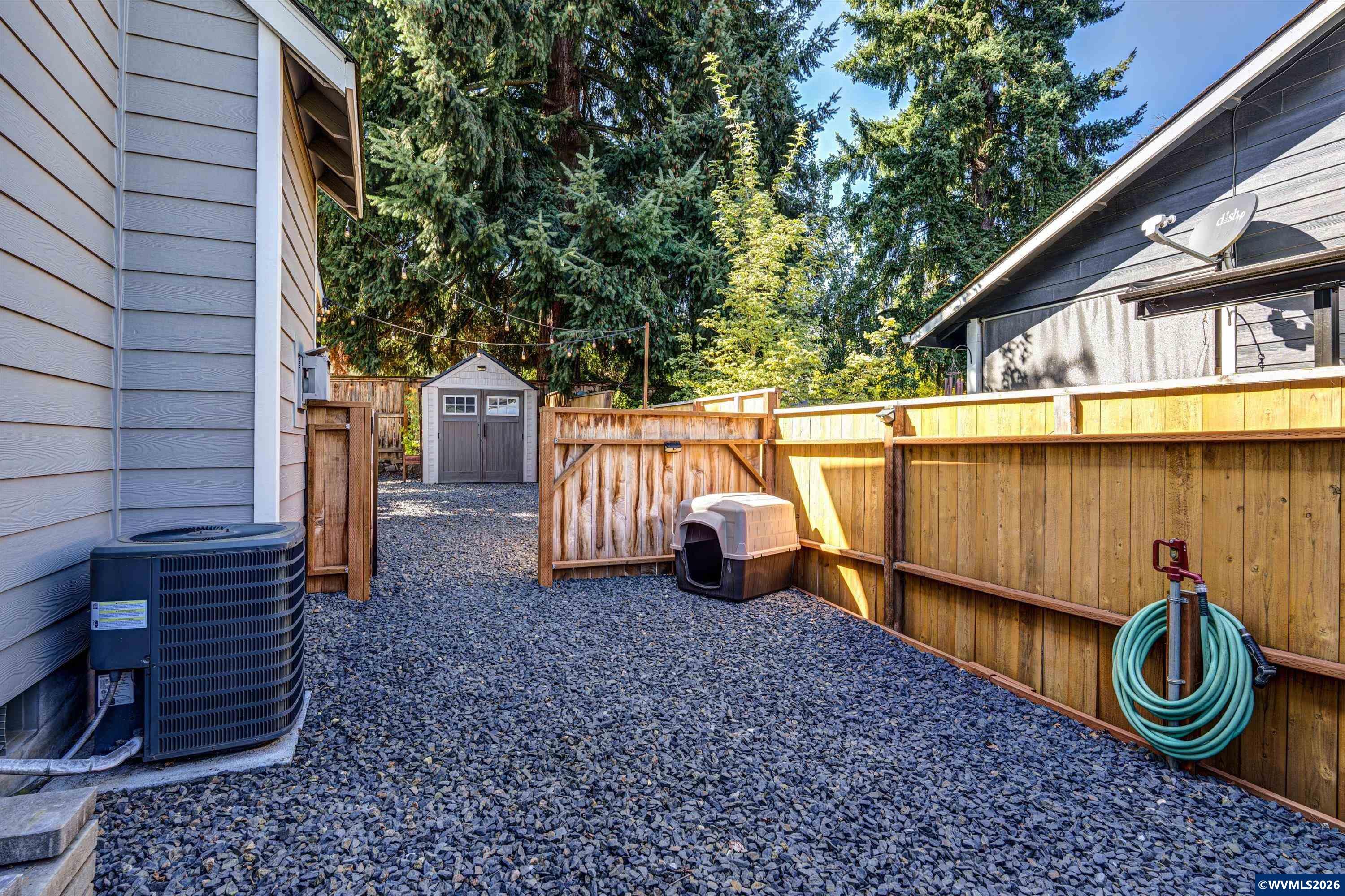 Image 40