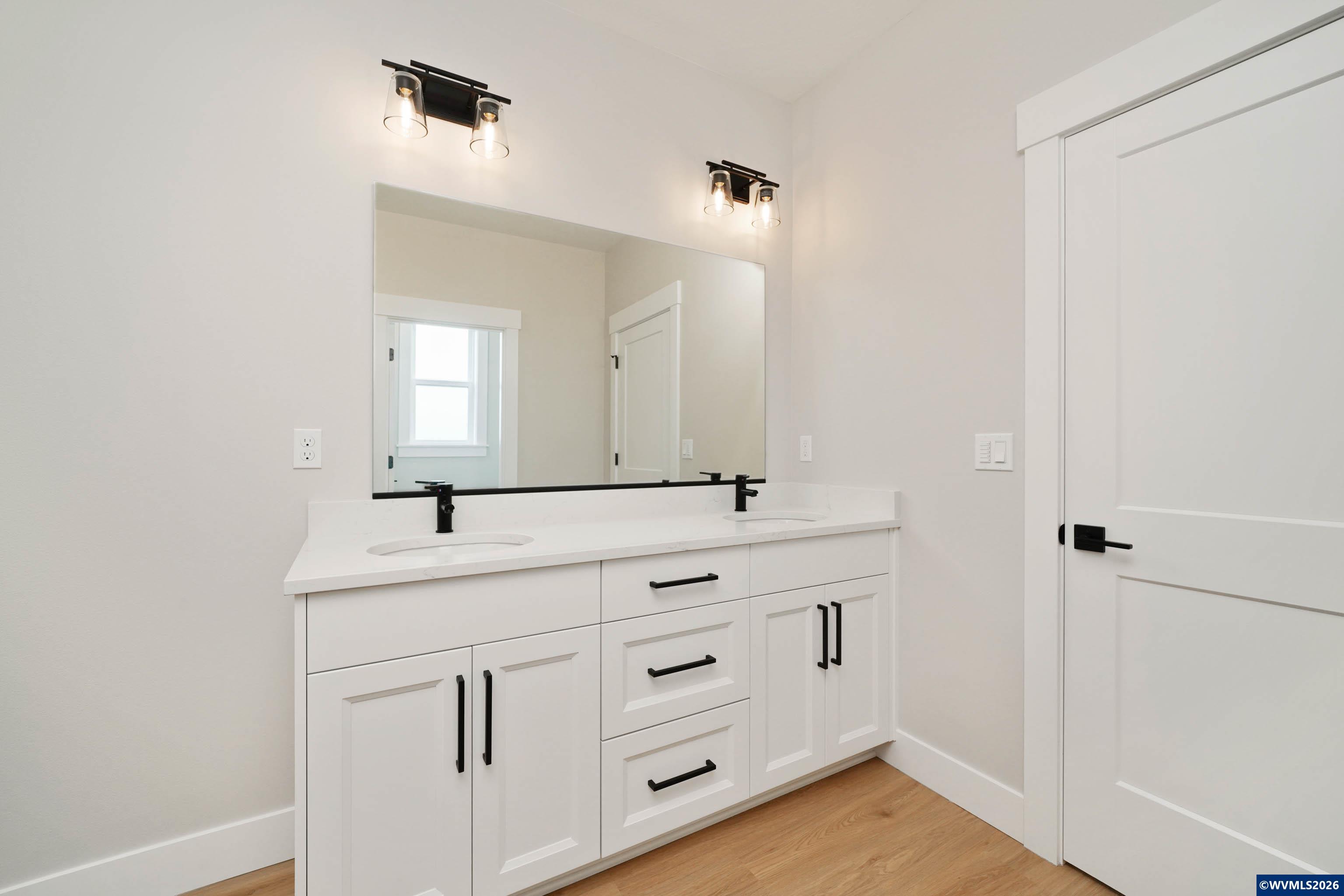 Image 34