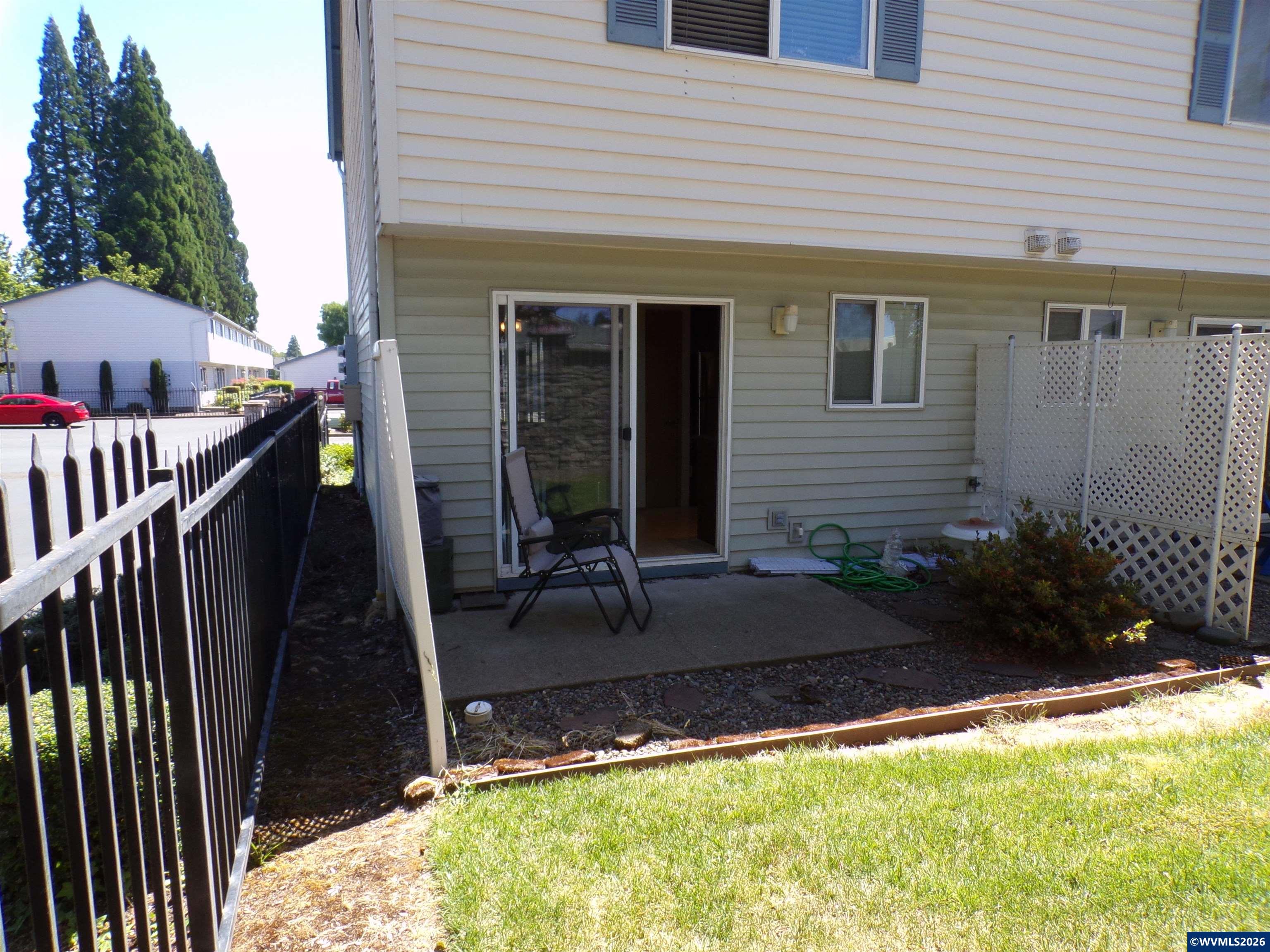Image 19