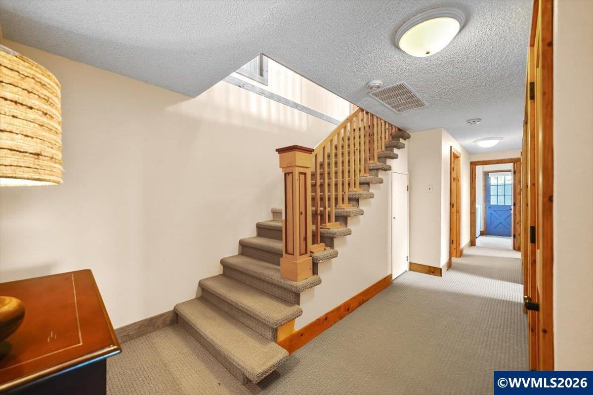 1340 NW Worden Cir